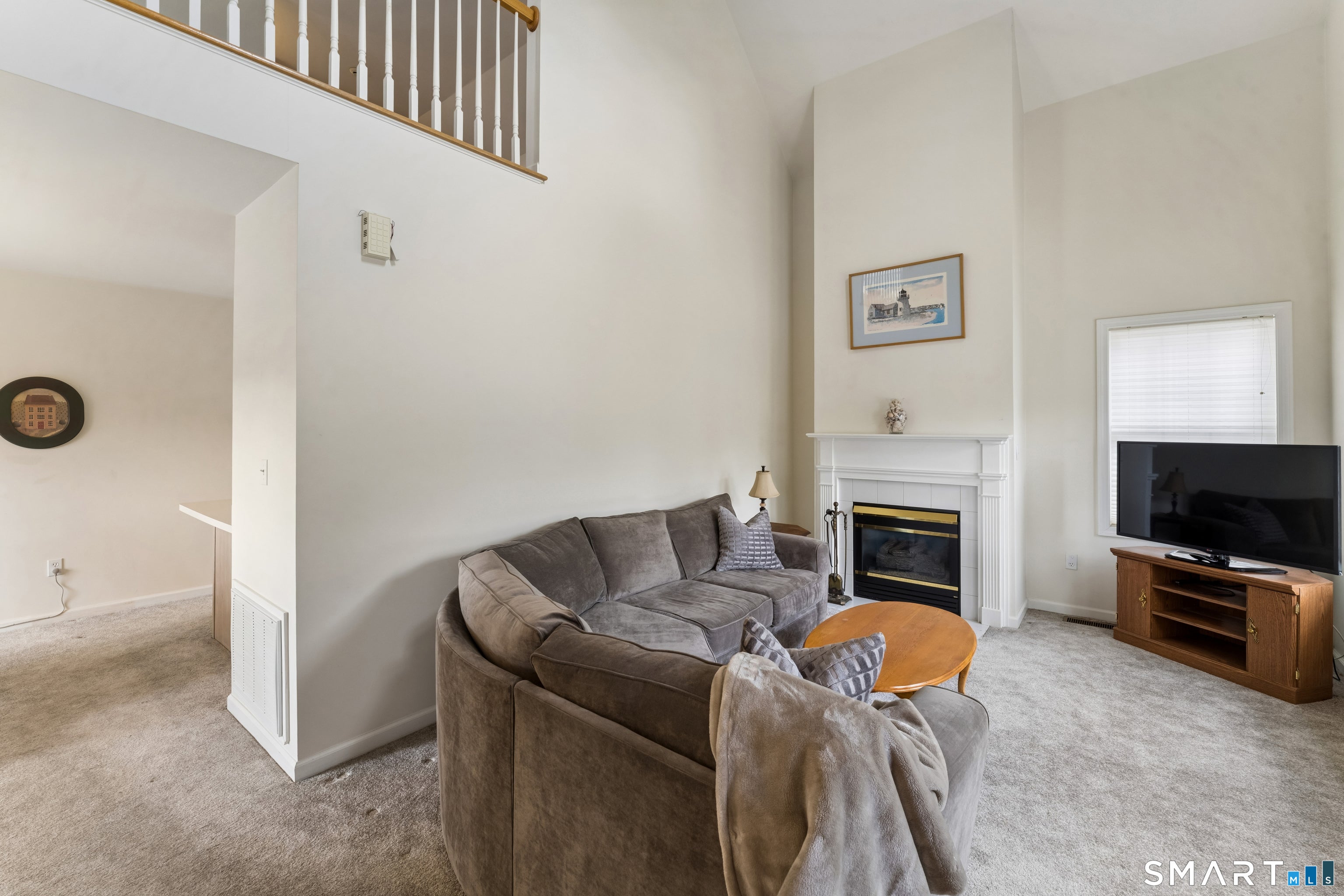 73 Forest Road A