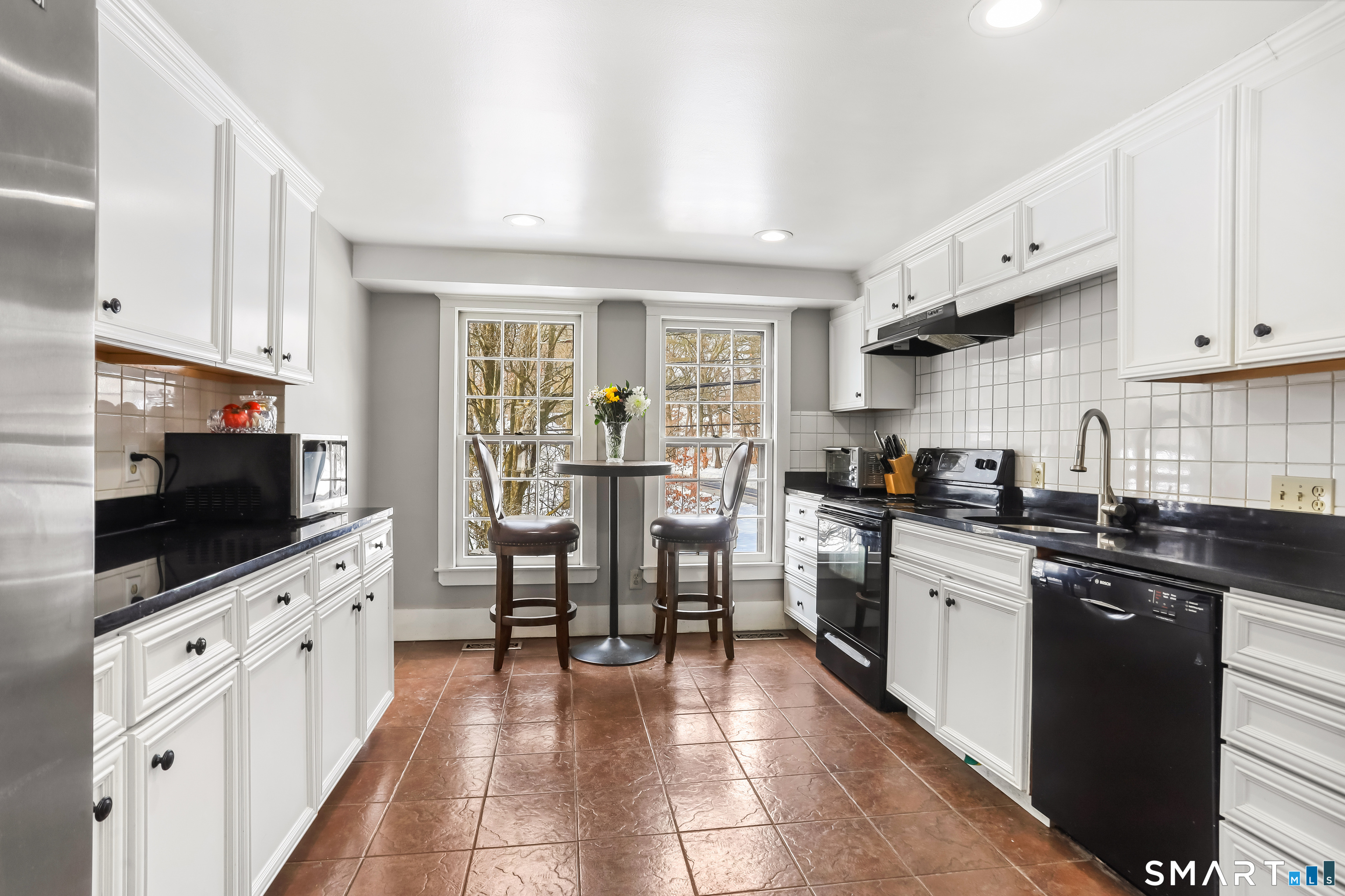 49 Indian Harbor Drive 1