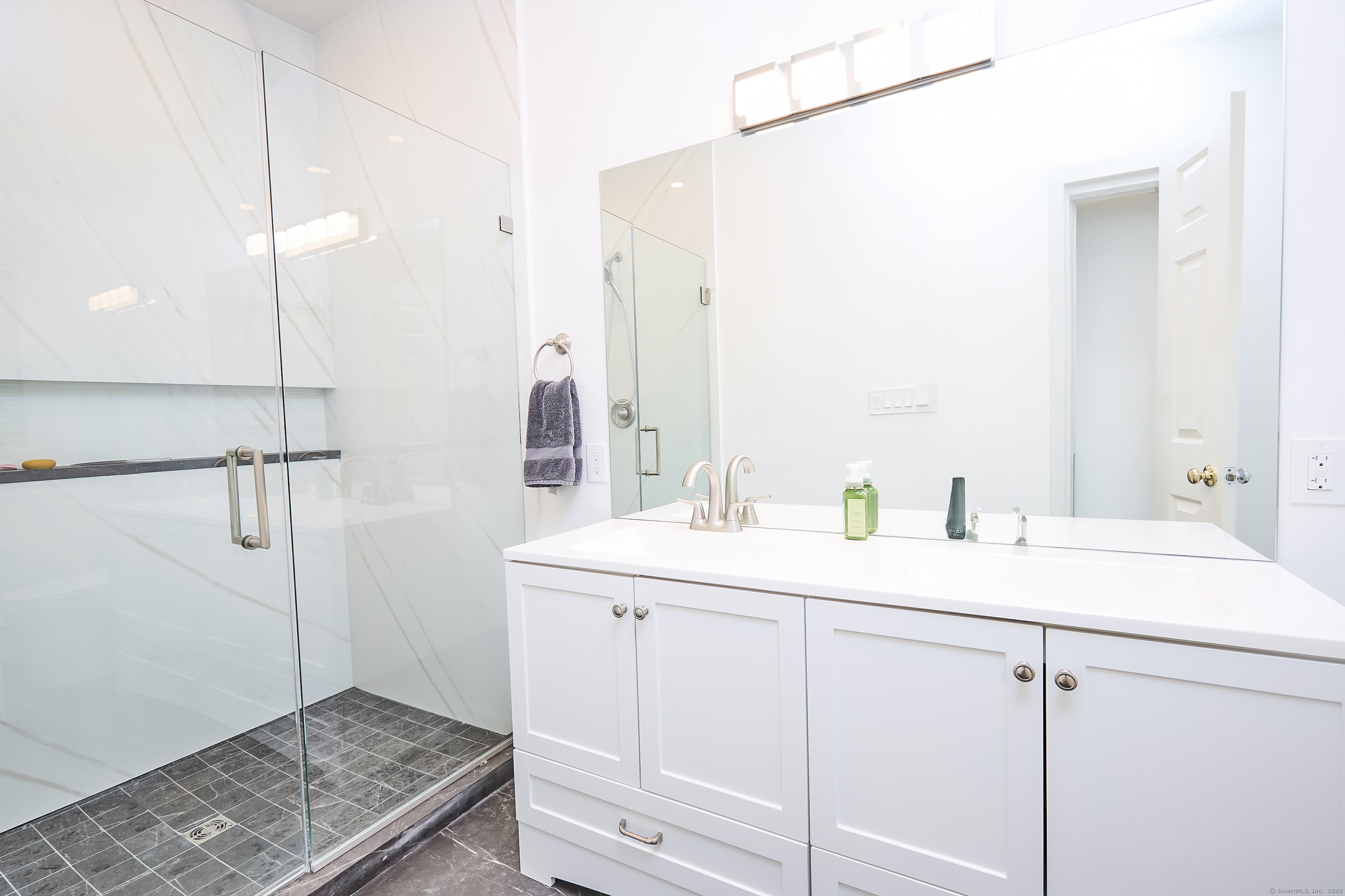 44 Woodway Road, Stamford, Connecticut image 6