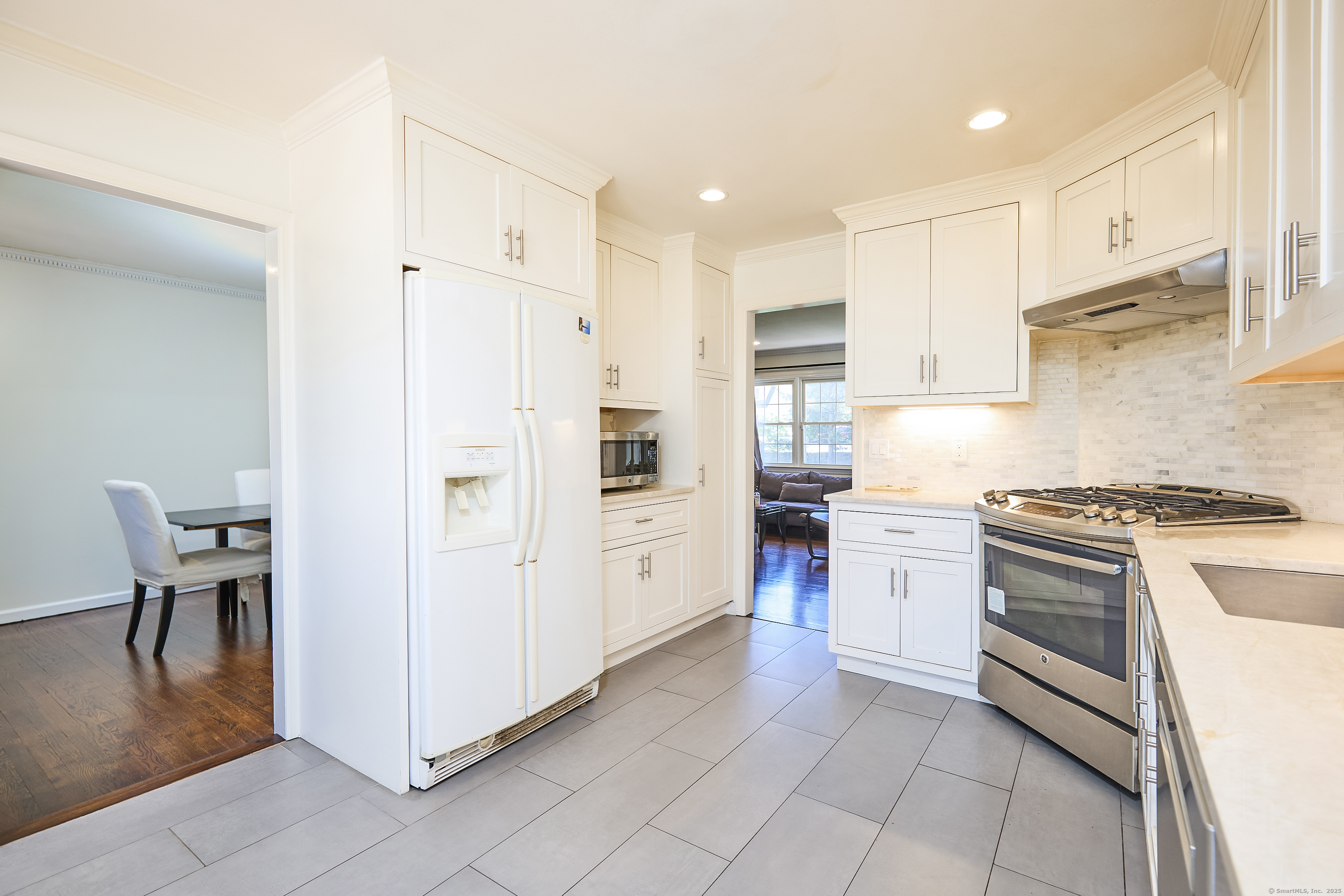 44 Woodway Road, Stamford, Connecticut image 12