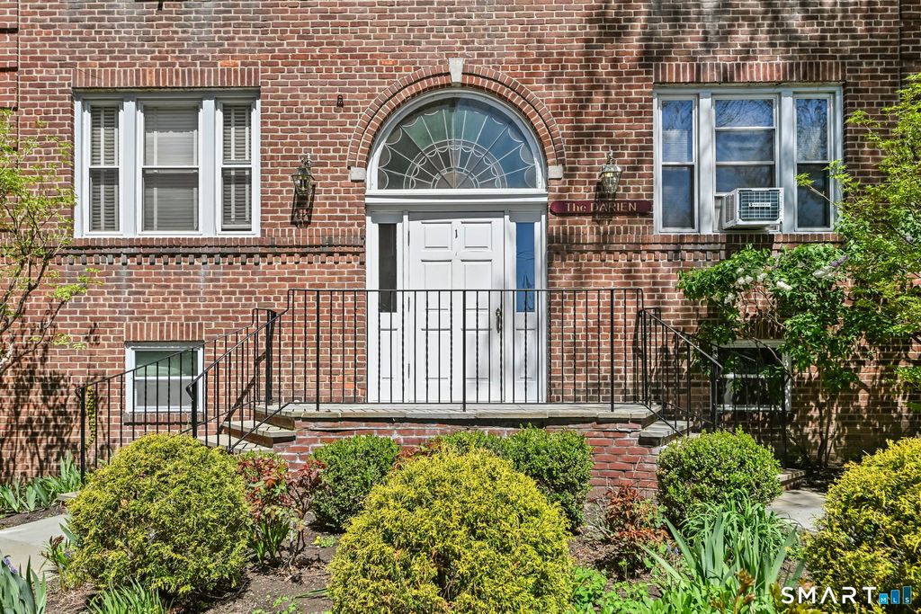 Photo of 70 Strawberry Hill Avenue #1-3A, Stamford, CT 06902 (MLS # 24170298)