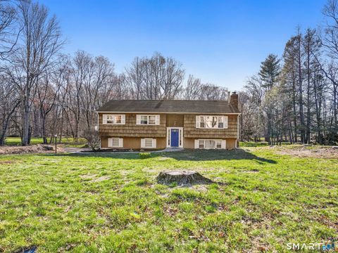 16 Deepdene Road Trumbull CT 06611