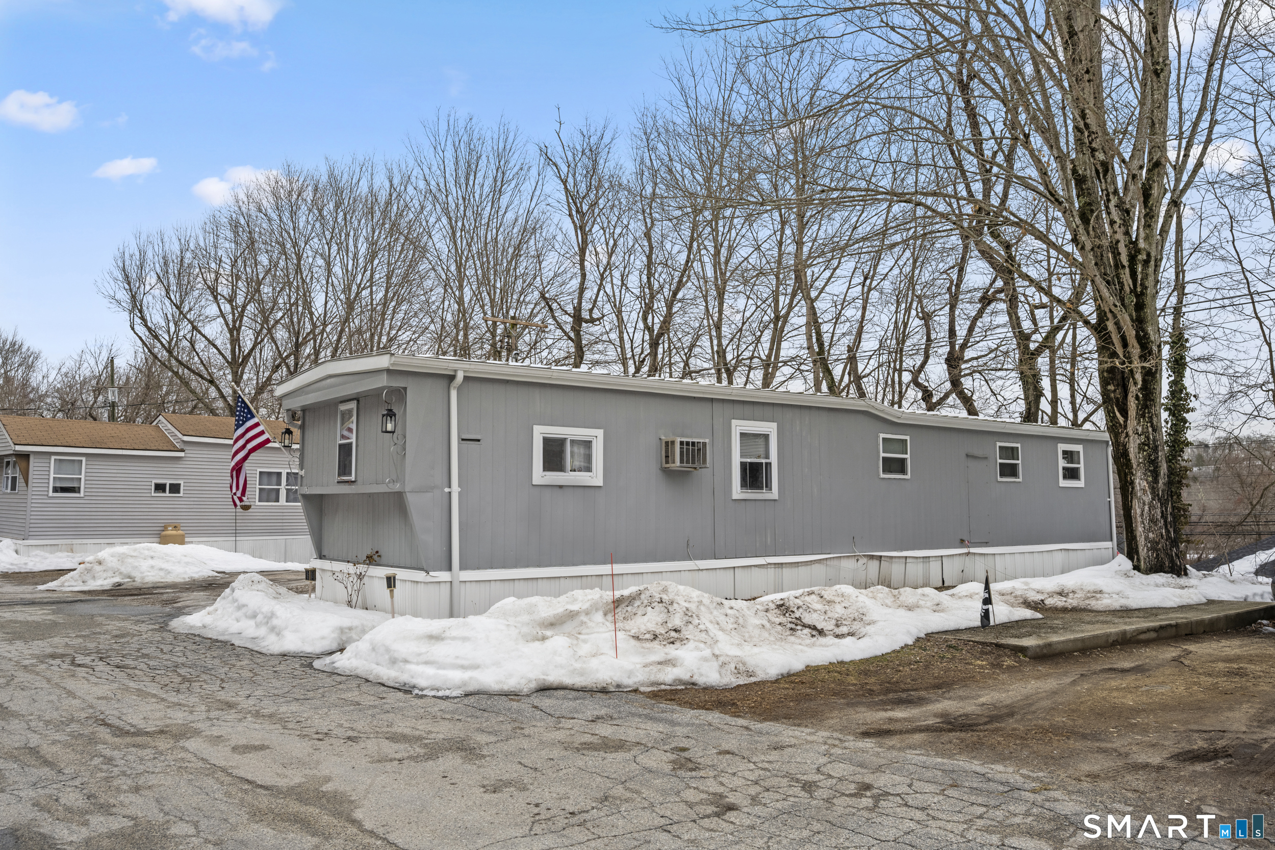 44 Norwich Avenue LOT 17