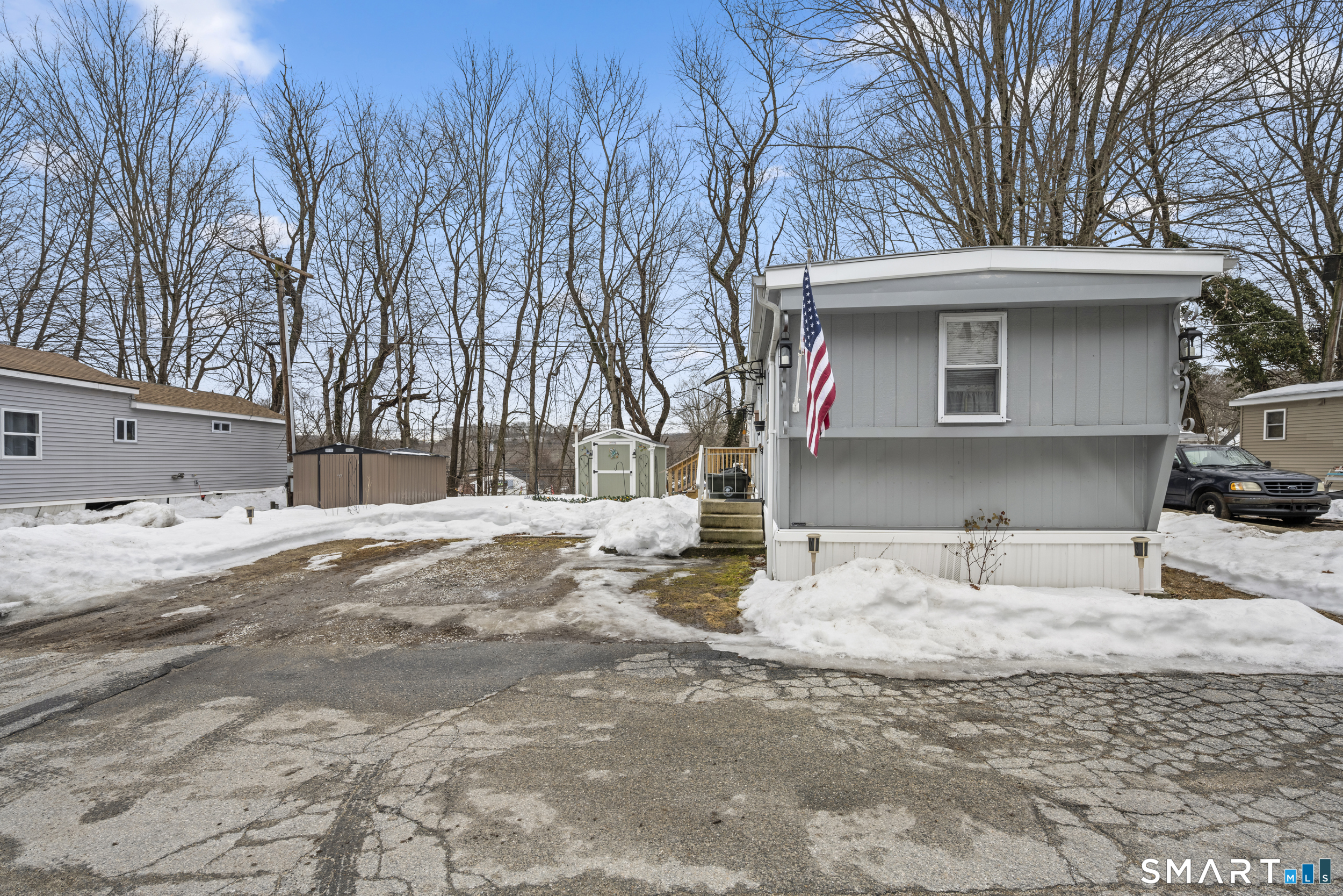 44 Norwich Avenue LOT 17