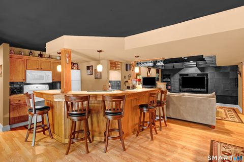 Tiny photo for 4 Bishop Road, Oxford, CT 06478 (MLS # 24163376)