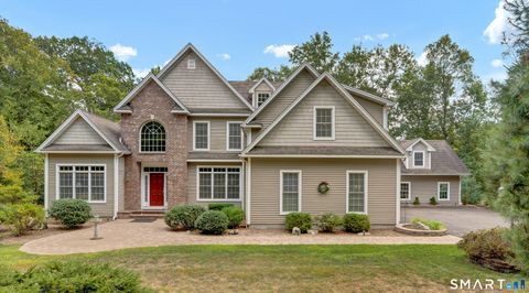 4 Bishop Road Oxford CT 06478