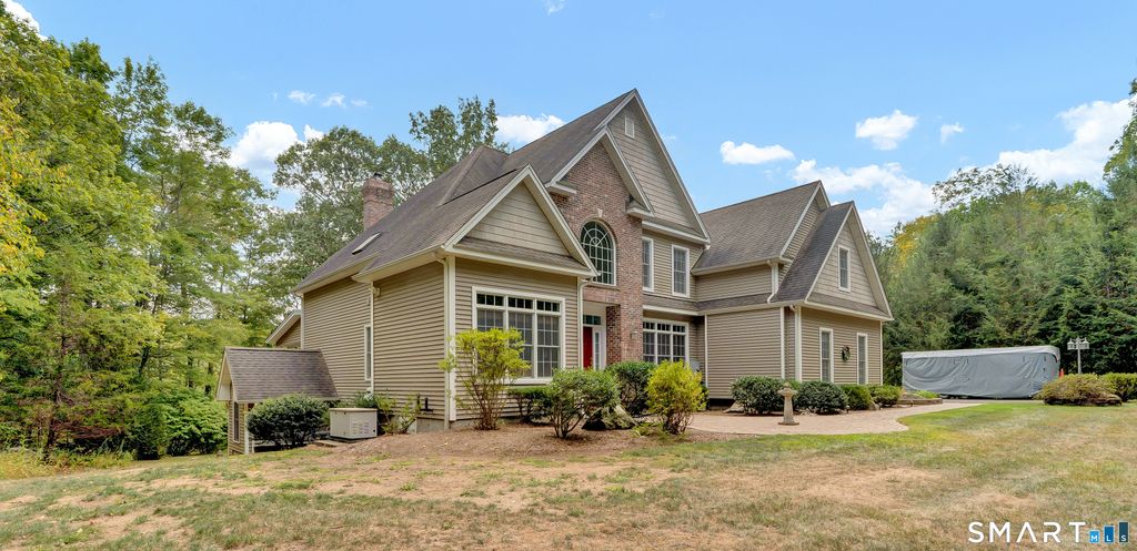 Photo of 4 Bishop Road, Oxford, CT 06478 (MLS # 24163376)