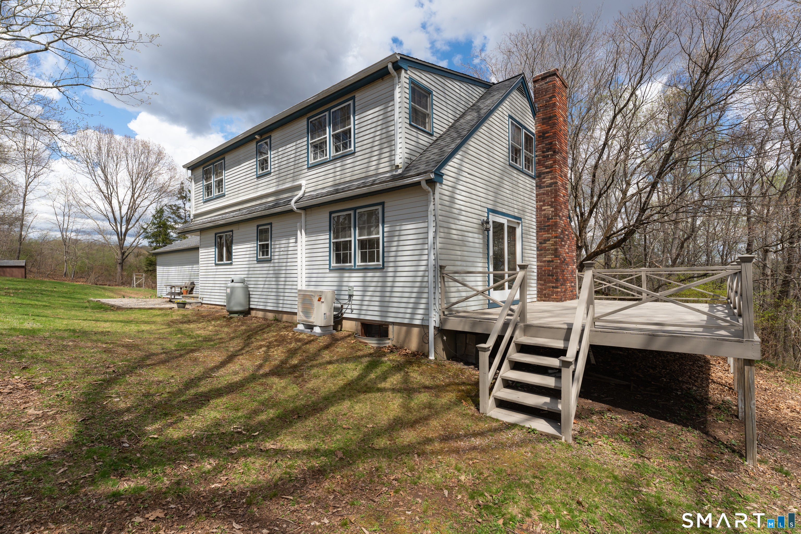 94 Quonnipaug Hill Road