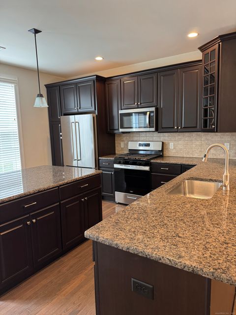 Tiny photo for 10 Putnam Lane #10, Danbury, CT 06810 (MLS # 24141798)