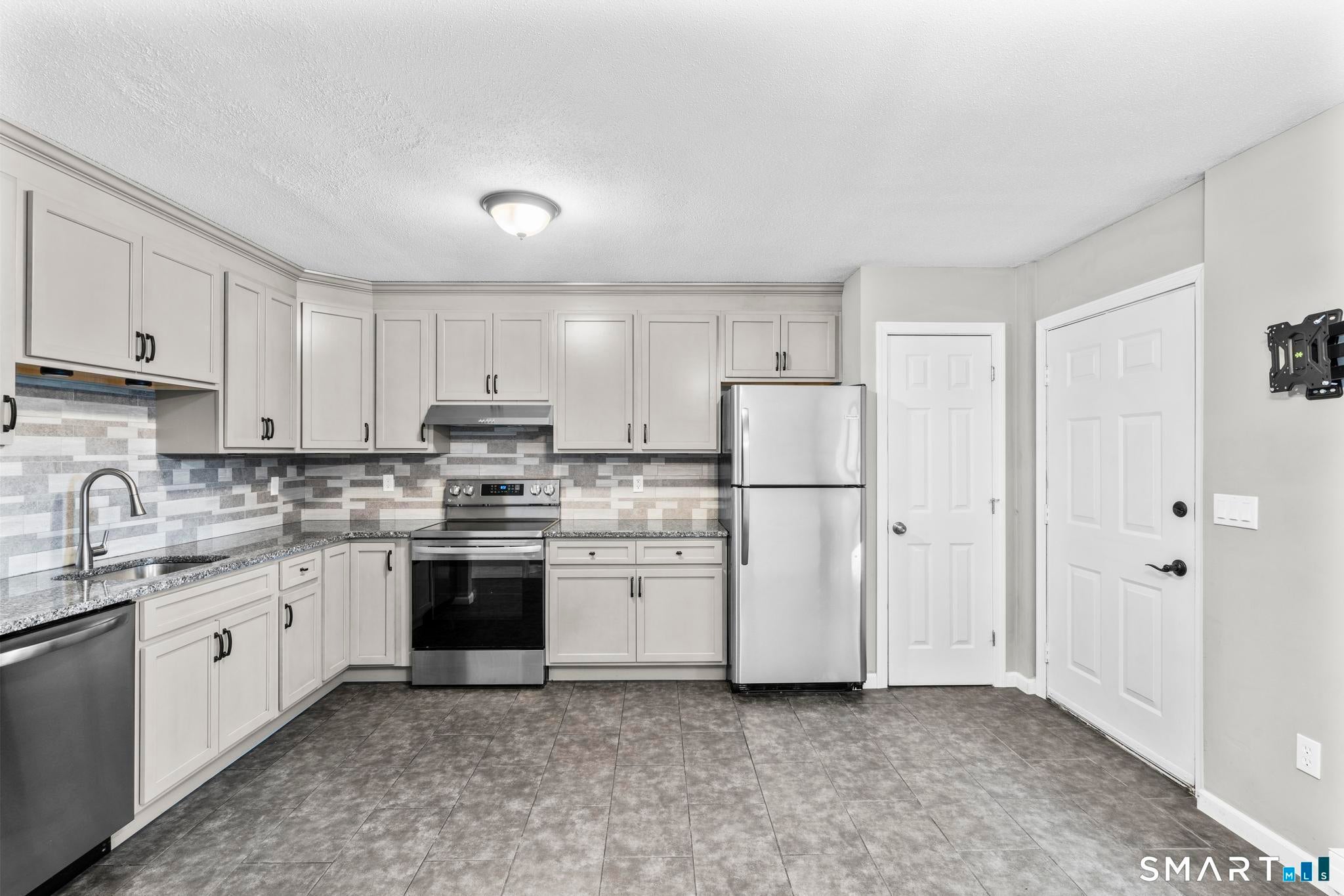 143 Pine Hill Road 22D