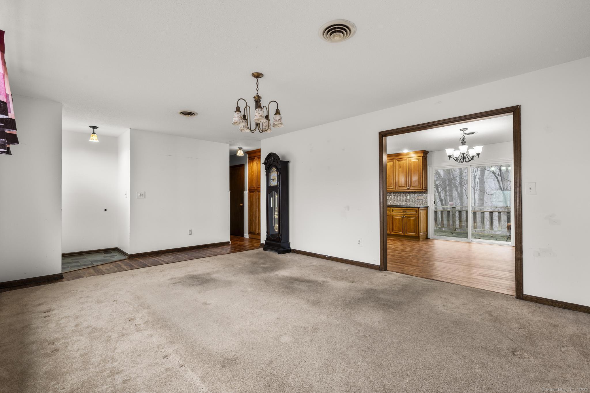 7 Hodio Drive, Ansonia, Connecticut image 6