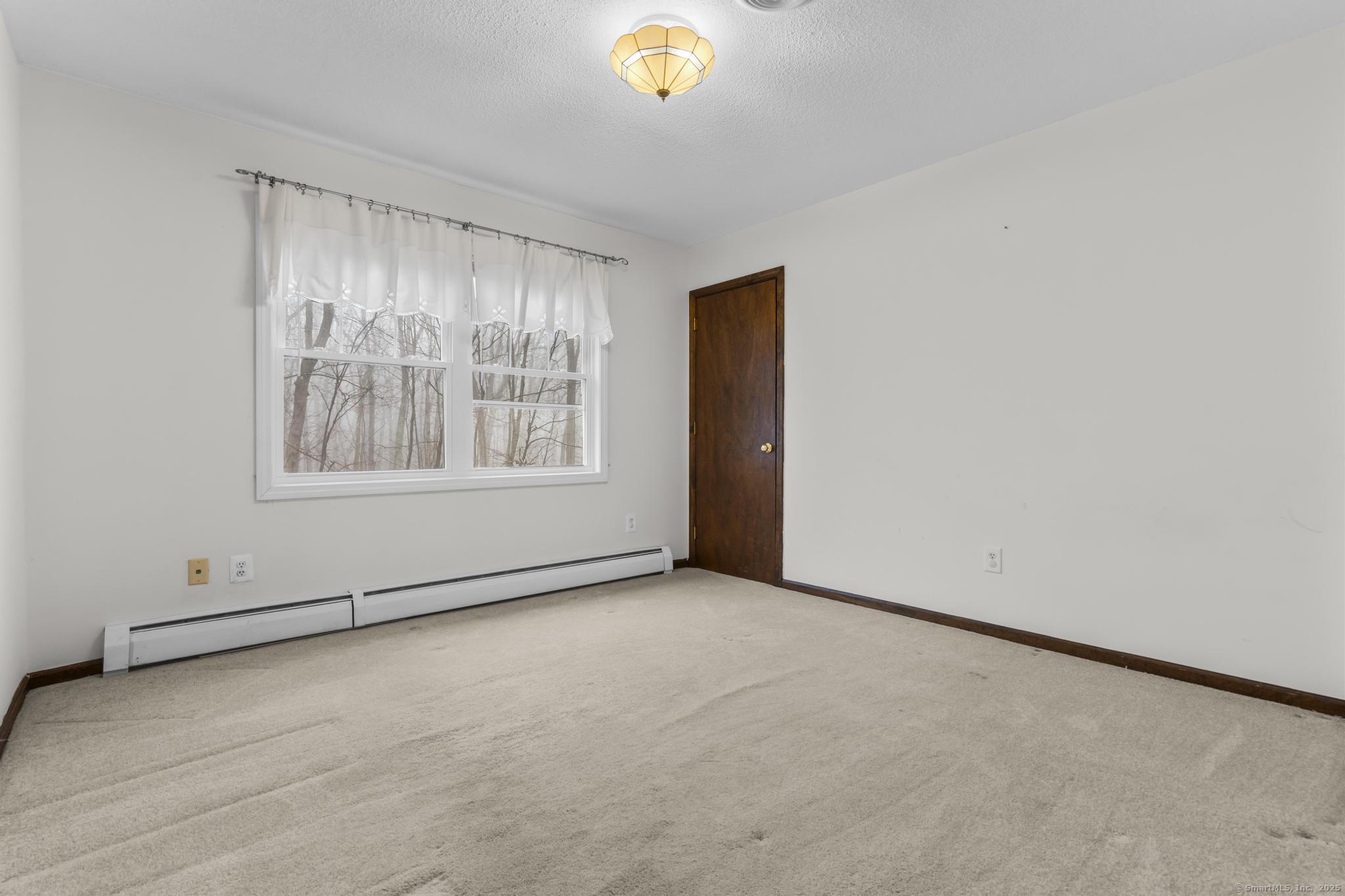 7 Hodio Drive, Ansonia, Connecticut image 18