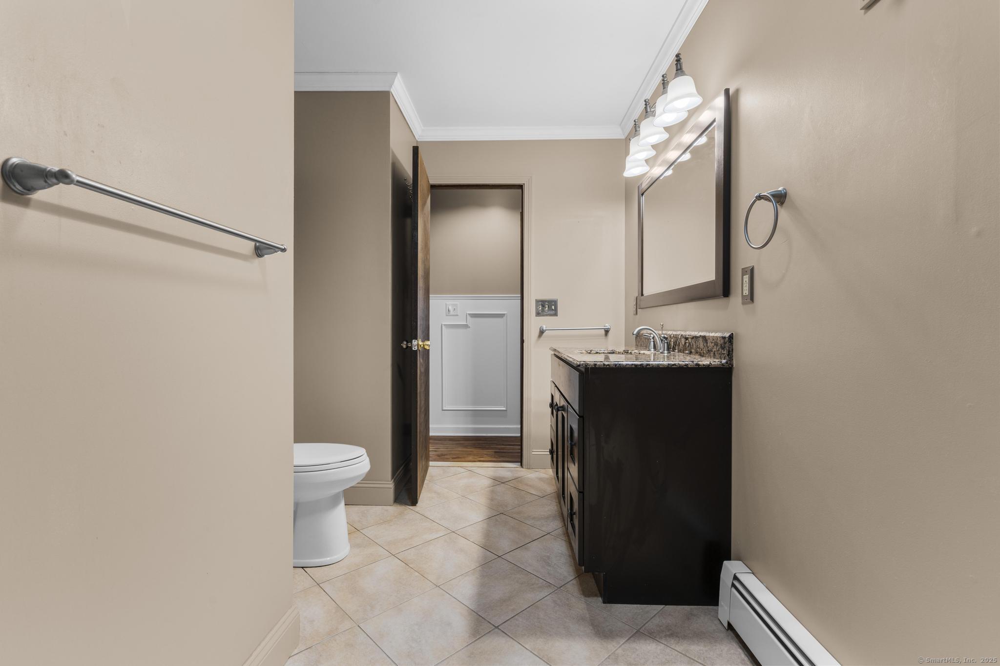 7 Hodio Drive, Ansonia, Connecticut image 13