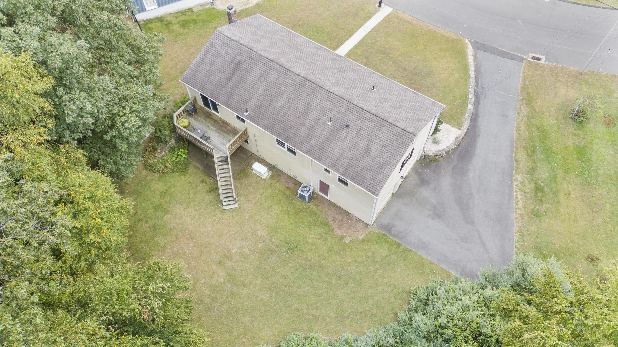 7 Hodio Drive, Ansonia, Connecticut image 29
