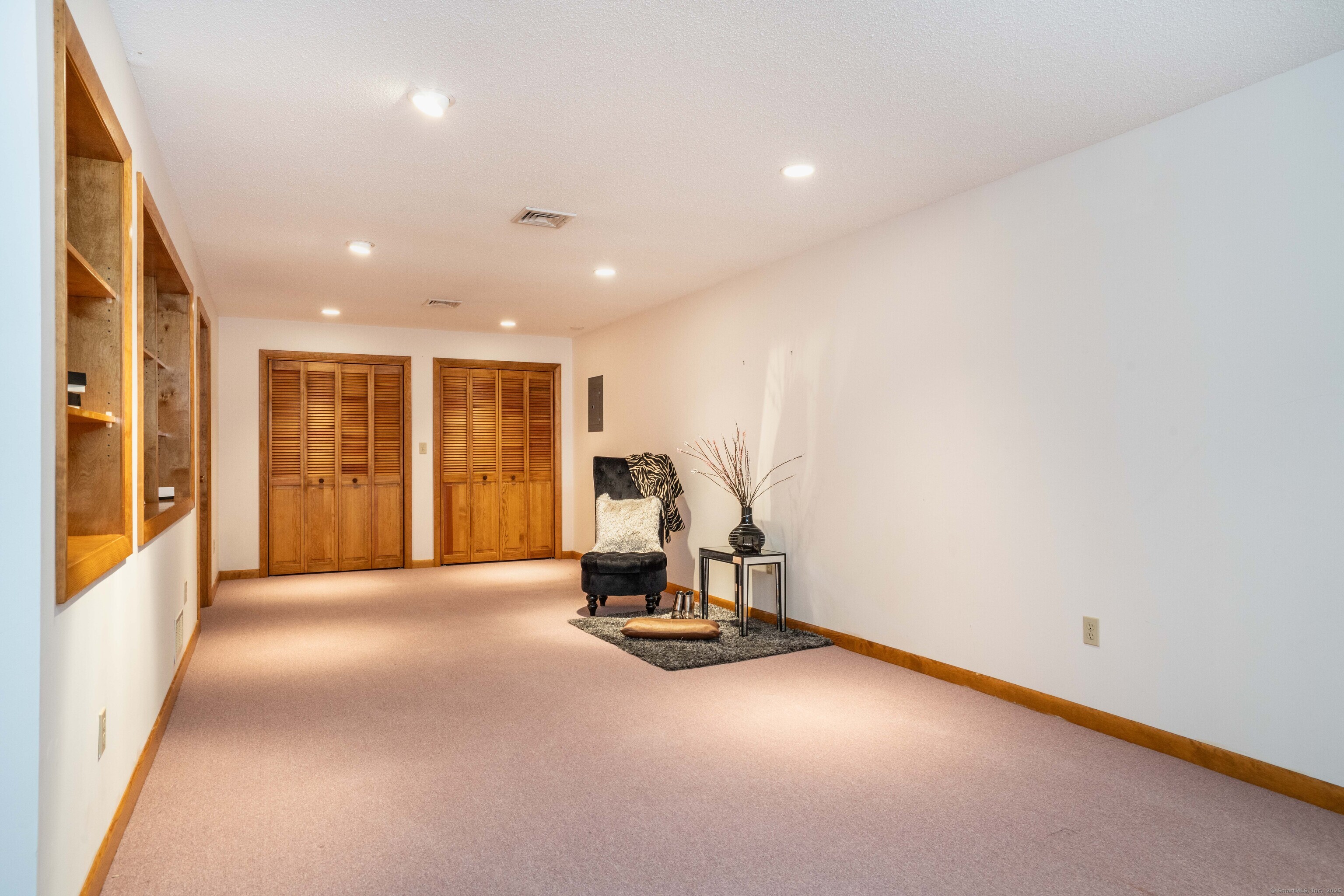 592 Mountain Road #A, West Hartford, Connecticut image 24