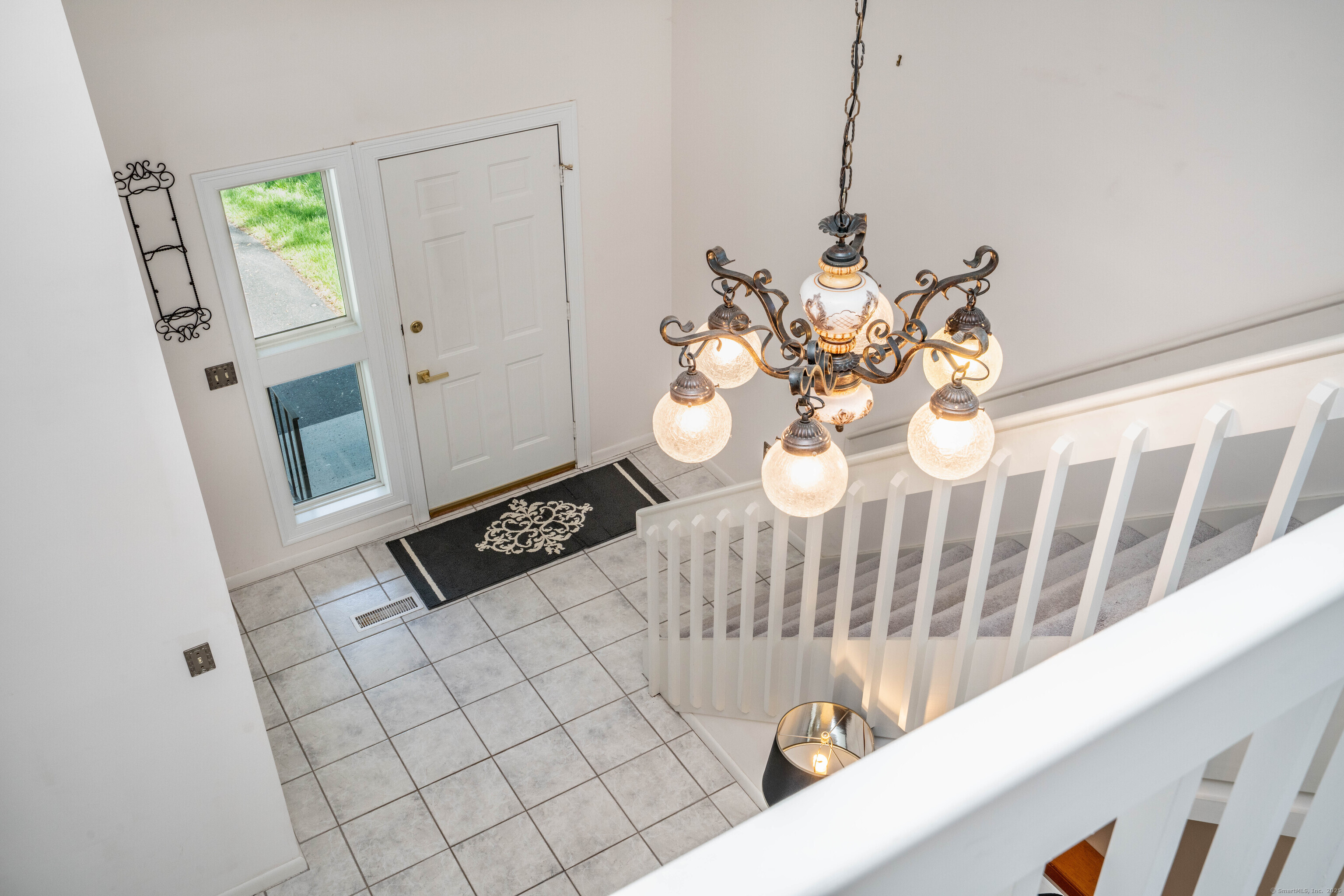 592 Mountain Road #A, West Hartford, Connecticut image 16