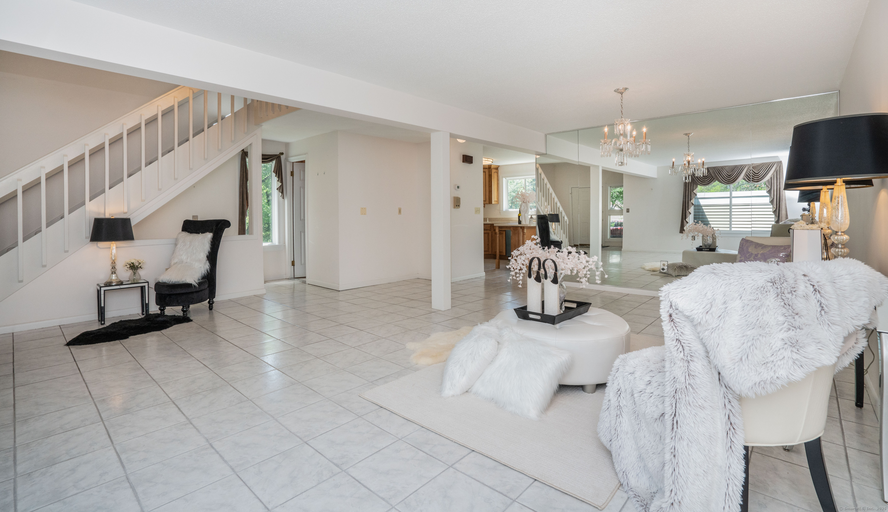 592 Mountain Road #A, West Hartford, Connecticut image 7