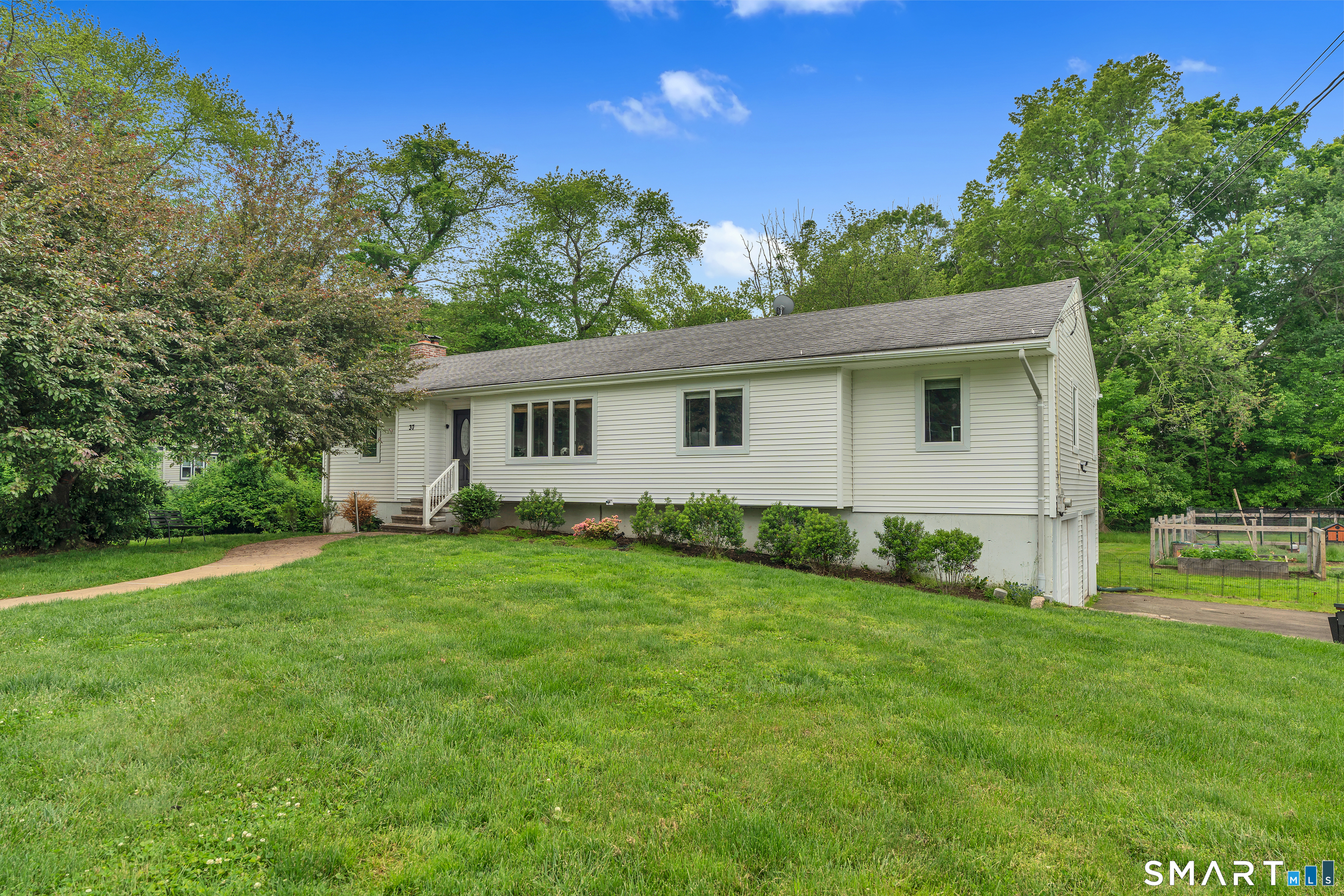 37 Woodside Drive