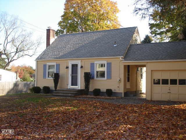 Photo 1 of 40 Westfair Drive, Westport, Connecticut, $2,550, Web #: 99059860