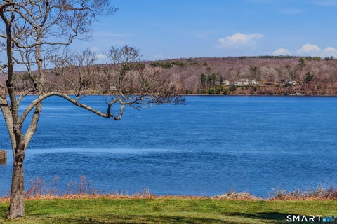 Tiny photo for 175 River Road, Essex, CT 06426 (MLS # 24164990)