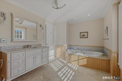 Tiny photo for 175 River Road, Essex, CT 06426 (MLS # 24164990)