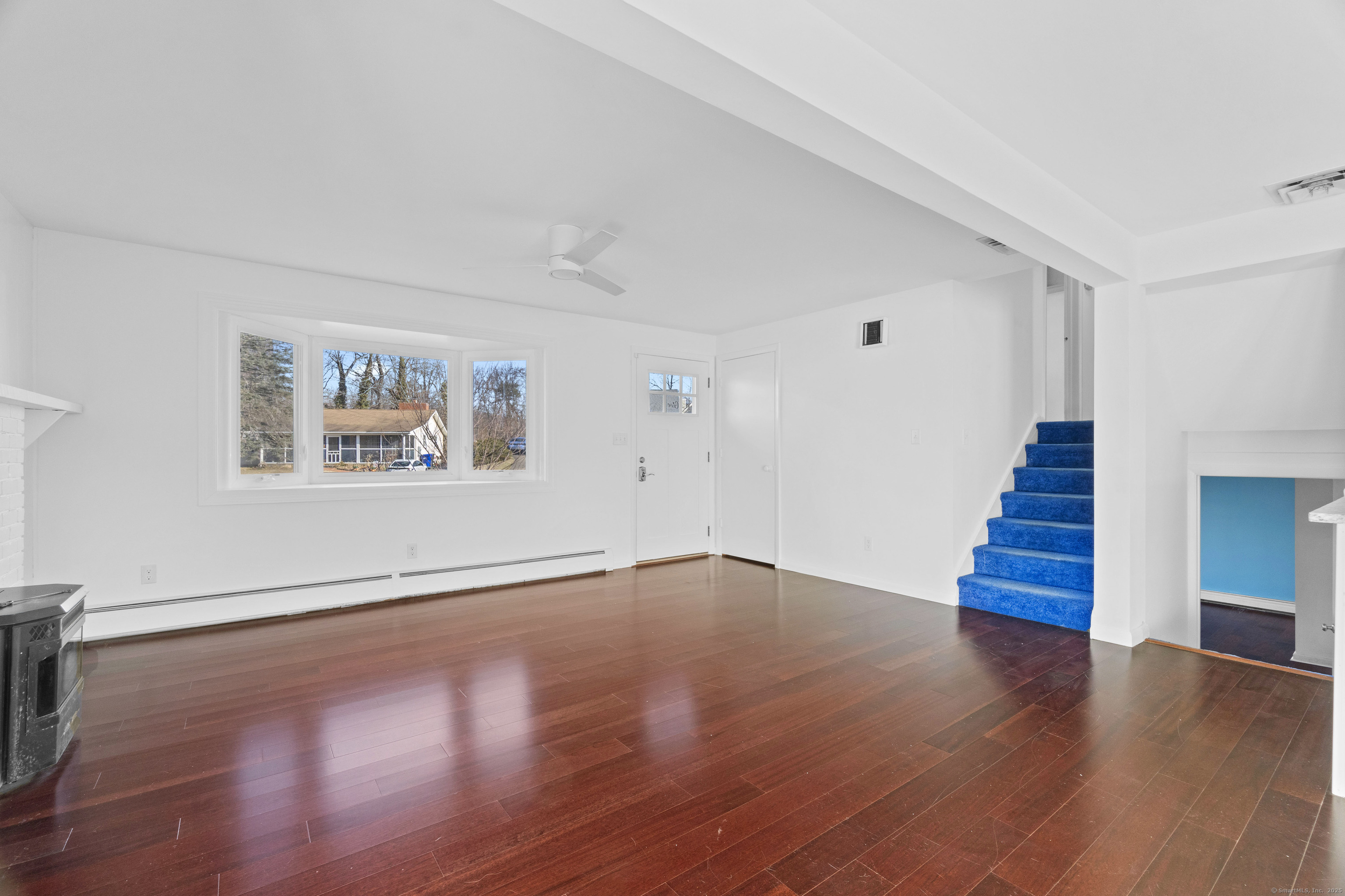14 Bassett Road, Branford, Connecticut image 15
