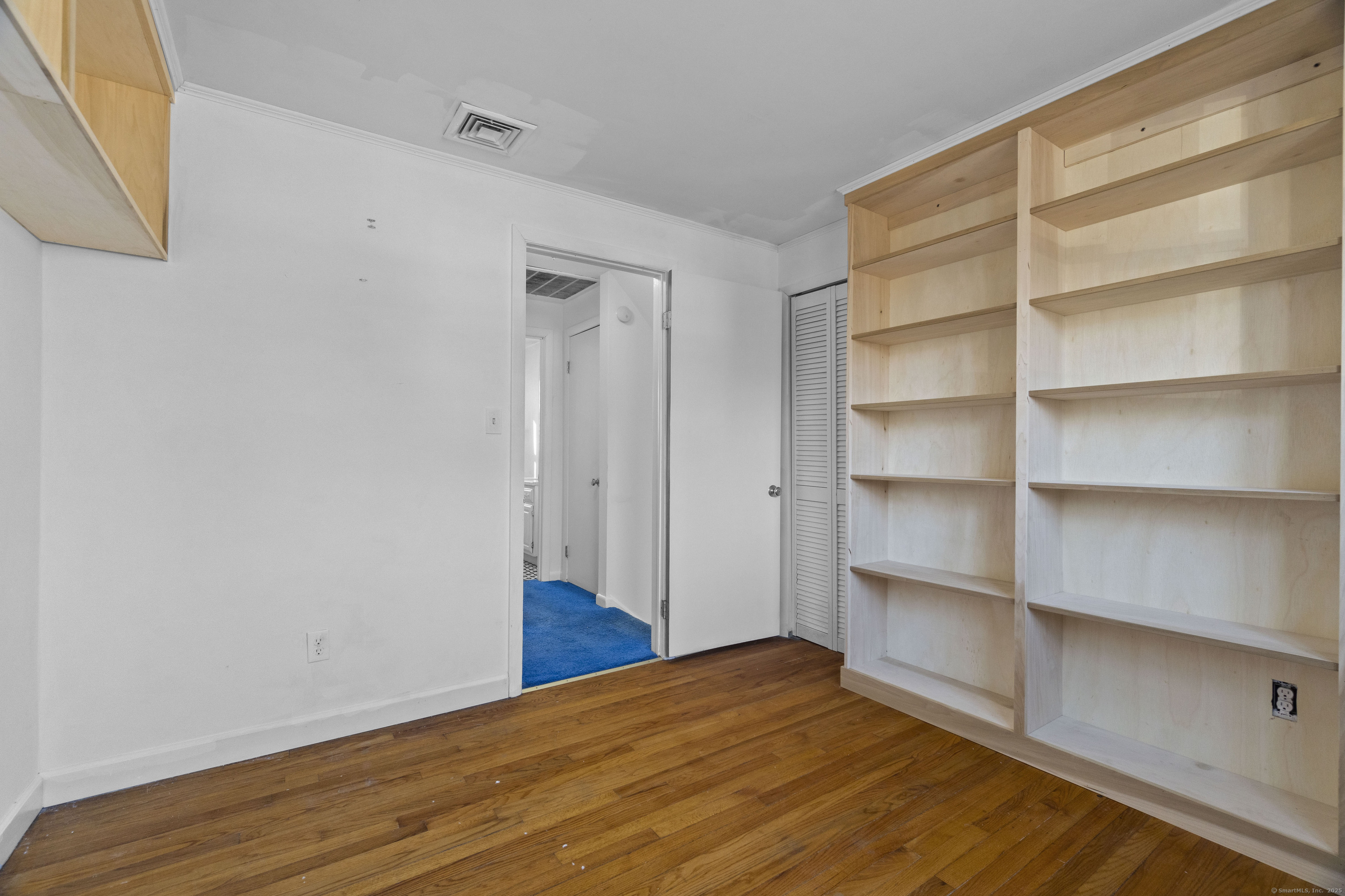 14 Bassett Road, Branford, Connecticut image 16