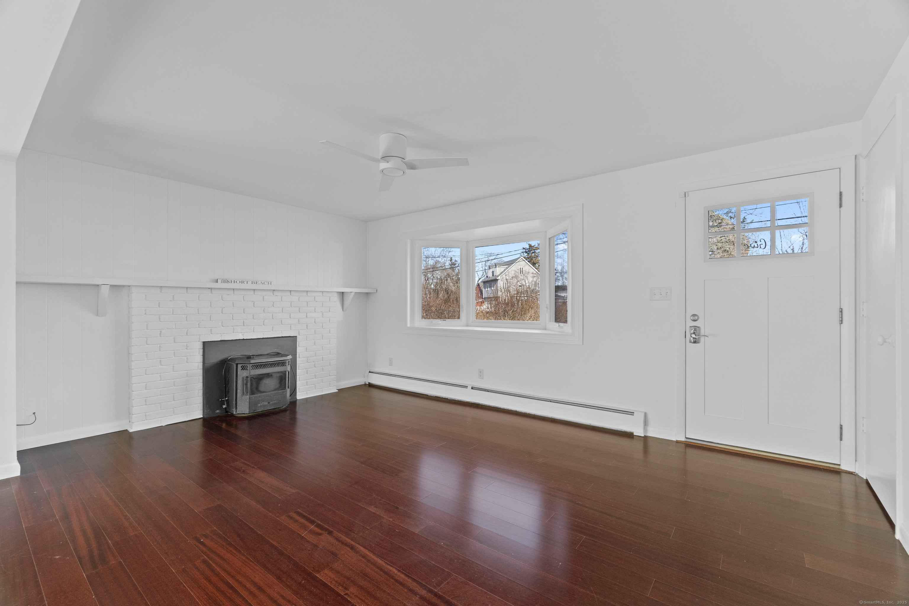 14 Bassett Road, Branford, Connecticut image 7