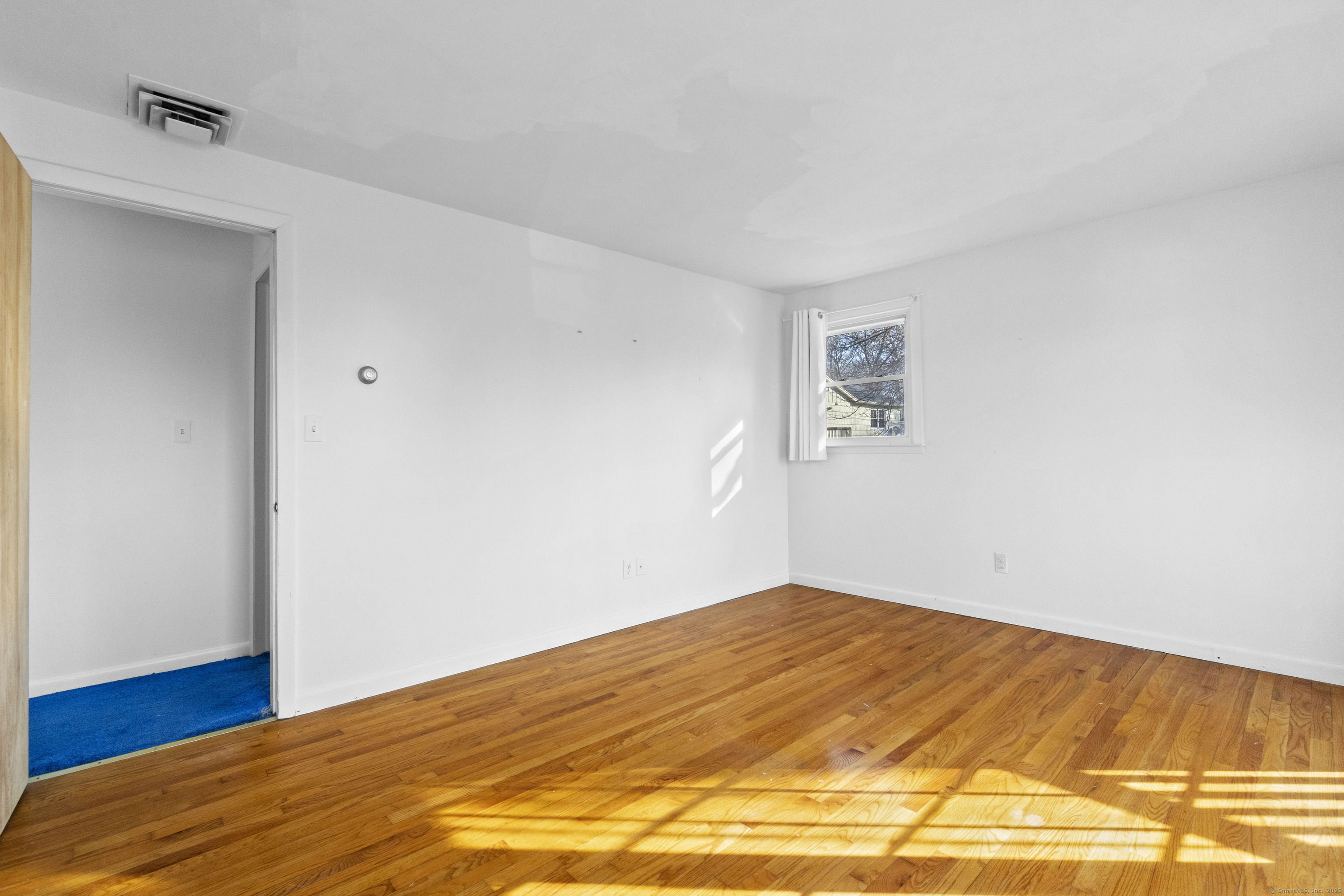 14 Bassett Road, Branford, Connecticut image 22