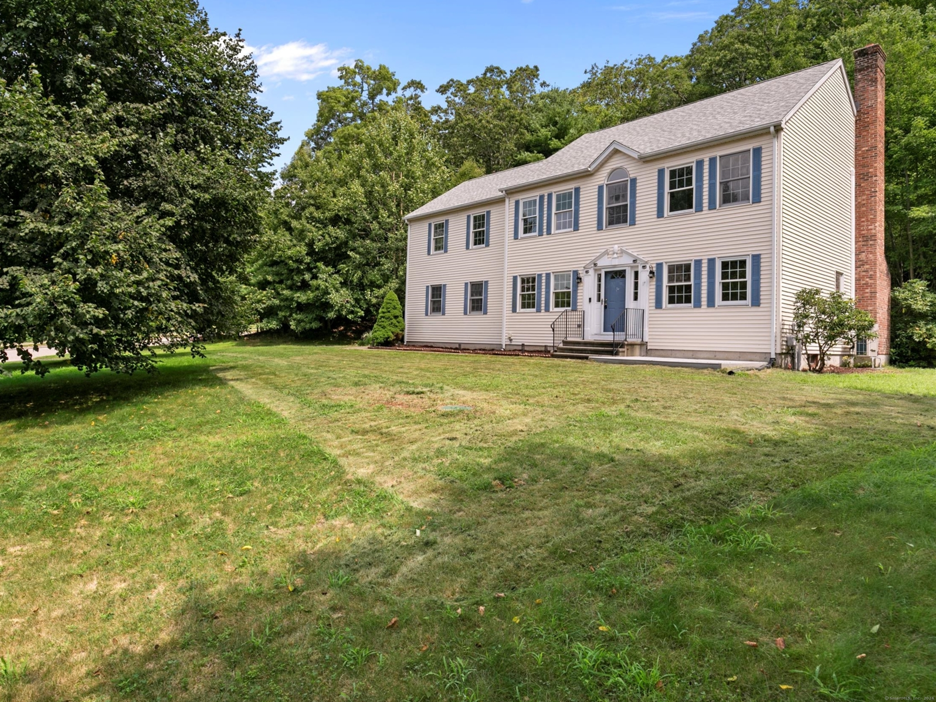 View East Lyme, CT 06333 house