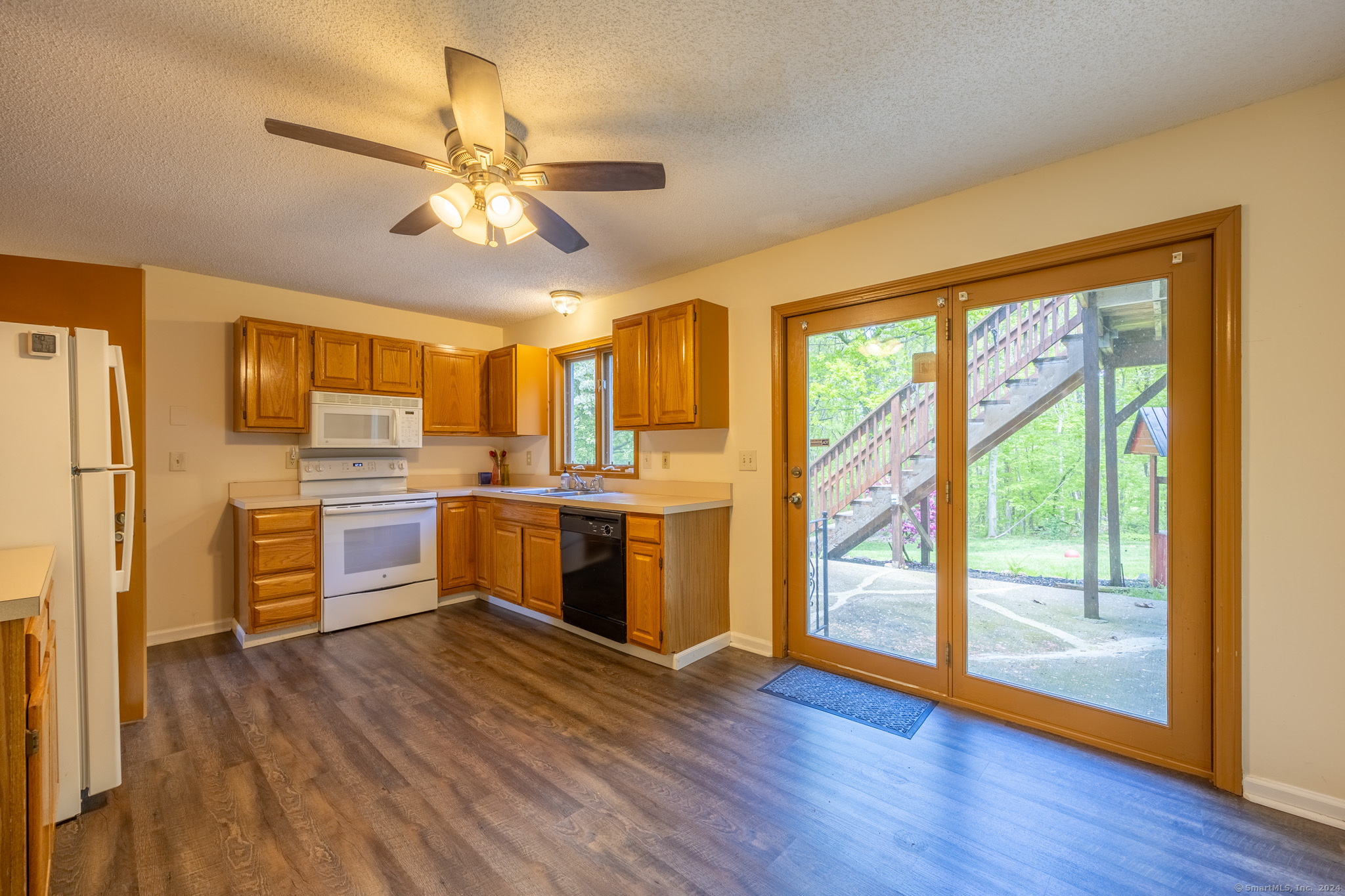 1 Cheryl Lane, Prospect, Connecticut image 16