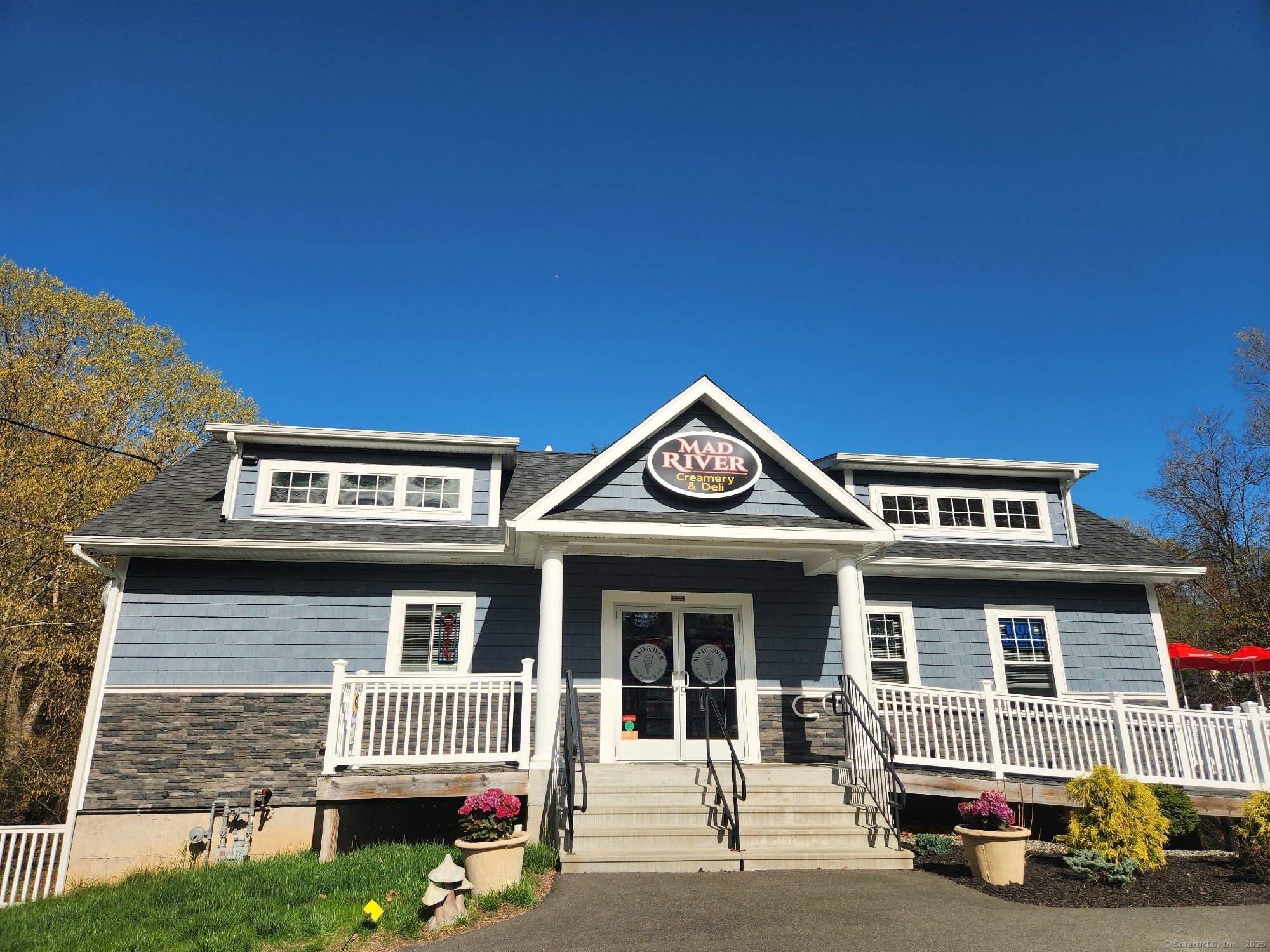 605 Wolcott Road