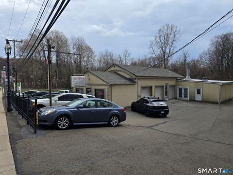 Photo of 40 Main Street, Meriden, CT 06451 (MLS # 24164307)