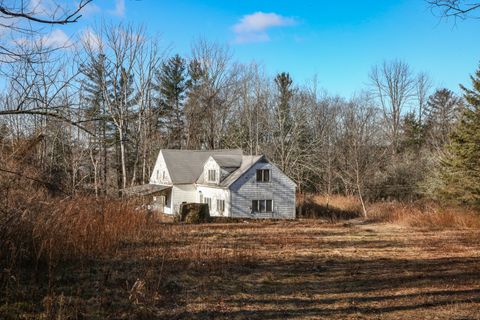 A home in Warren