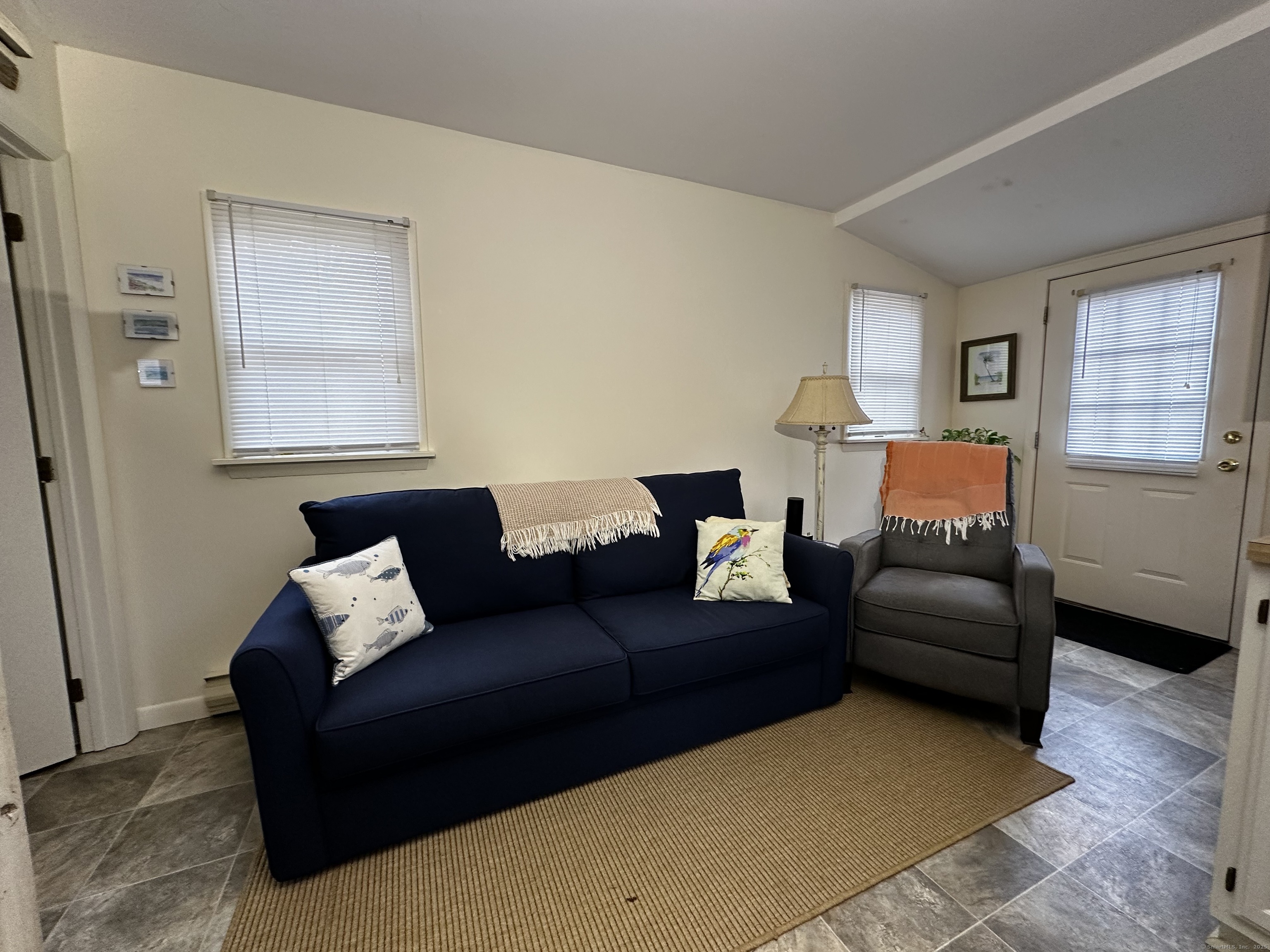 East Lyme, Connecticut 06357, United States, 2 Bedrooms Bedrooms, ,2 BathroomsBathrooms,Residential,Active,85306
