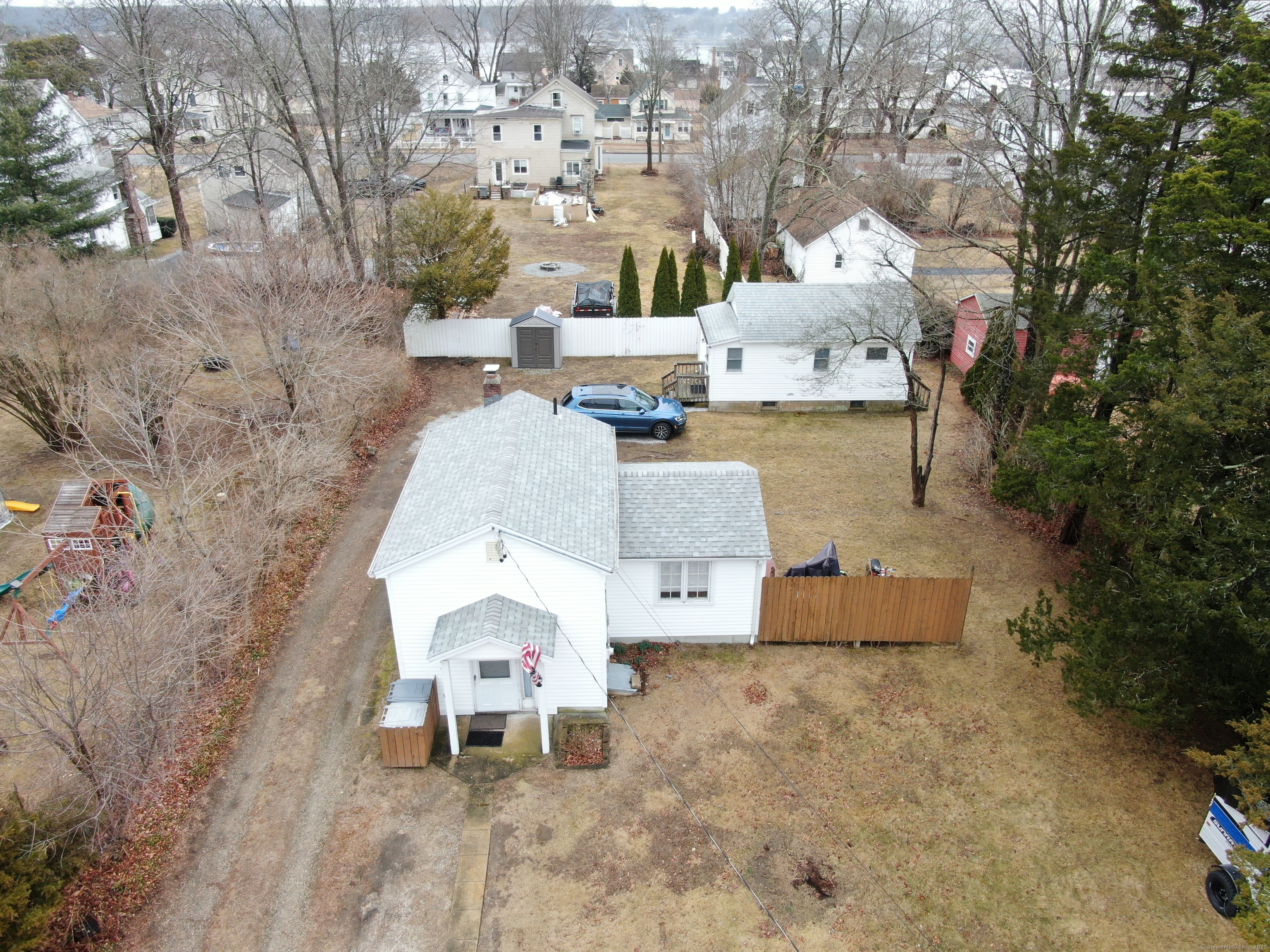 East Lyme, Connecticut 06357, United States, 2 Bedrooms Bedrooms, ,2 BathroomsBathrooms,Residential,Active,85306