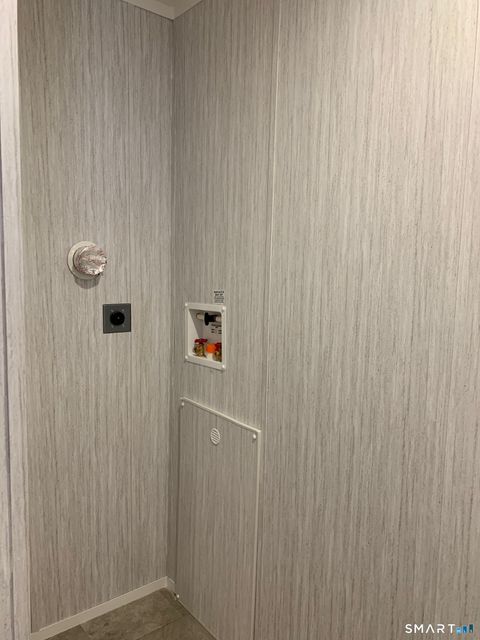 Tiny photo for 1950 N Broad Street #APT 27, Meriden, CT 06450 (MLS # 24145624)