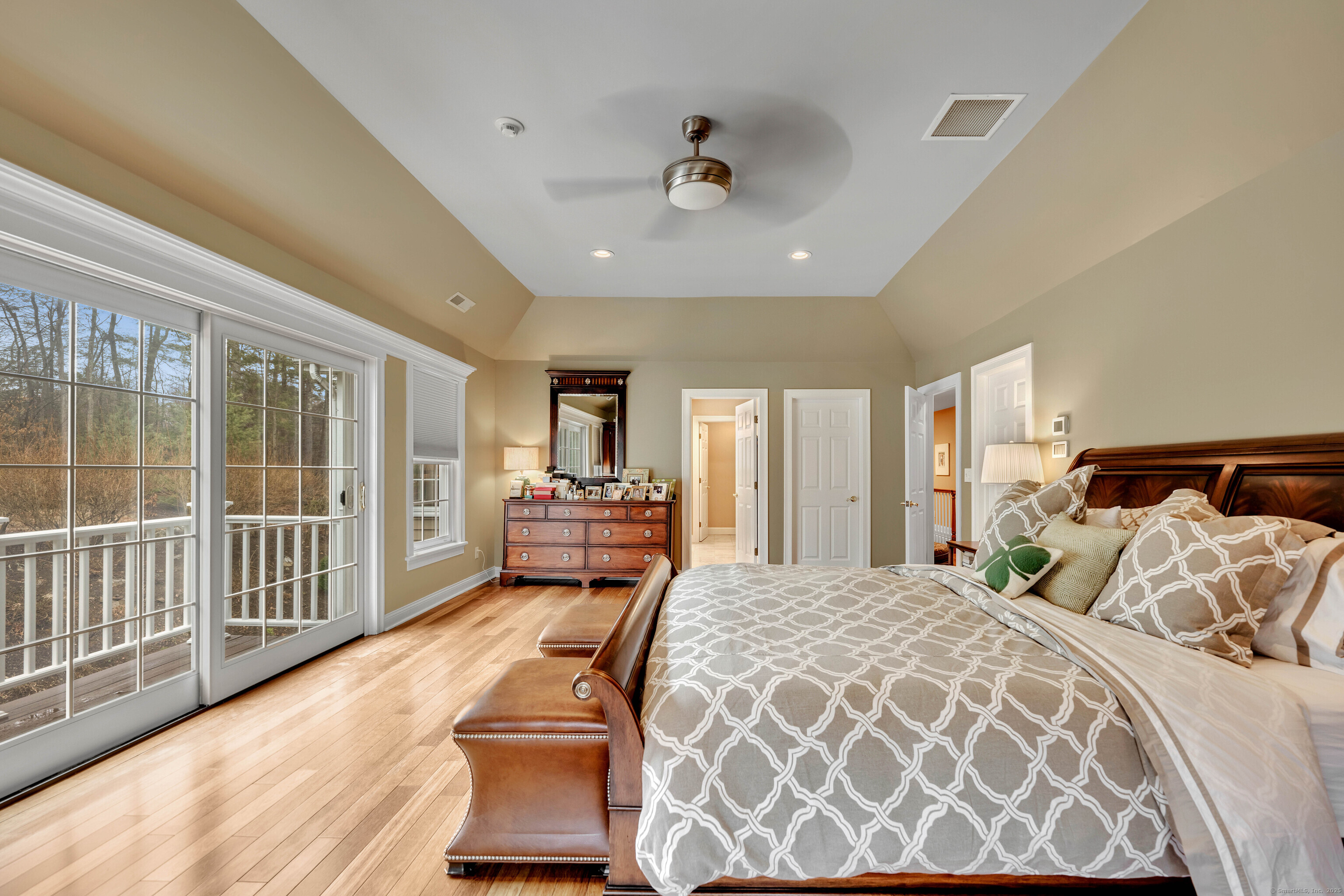 45 E Farm Road, Middlebury, Connecticut image 17