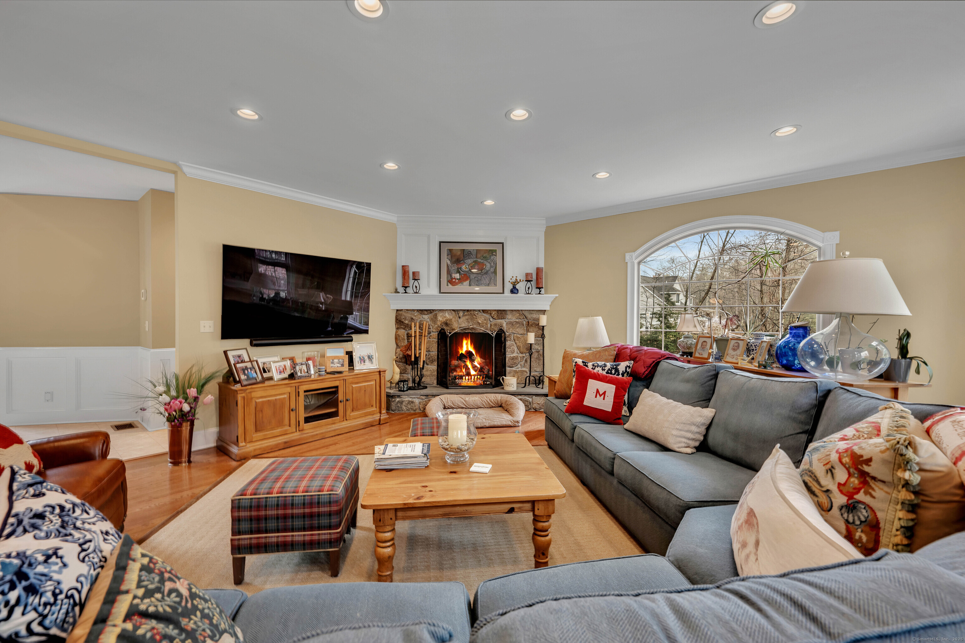 45 E Farm Road, Middlebury, Connecticut image 6