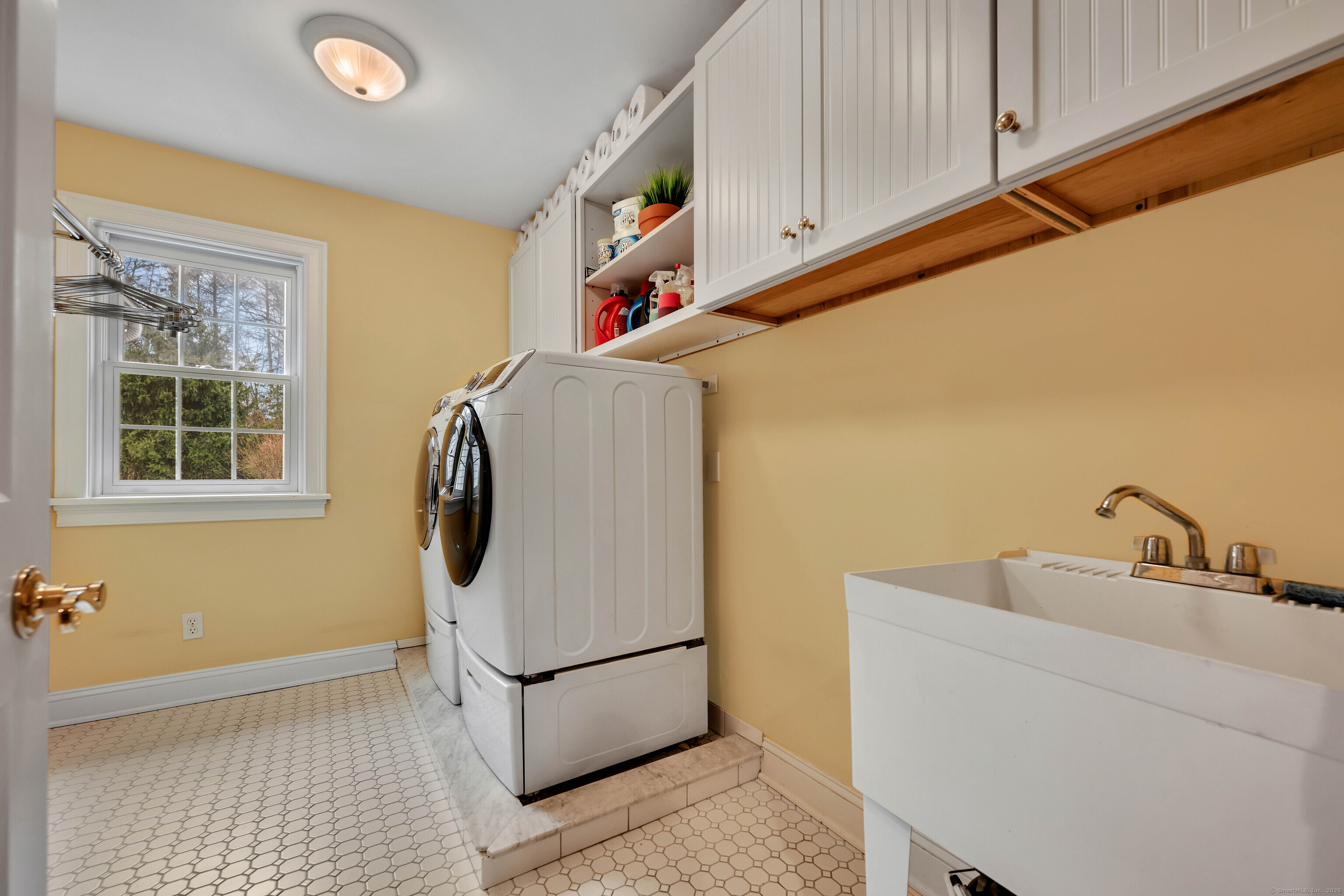 45 E Farm Road, Middlebury, Connecticut image 28