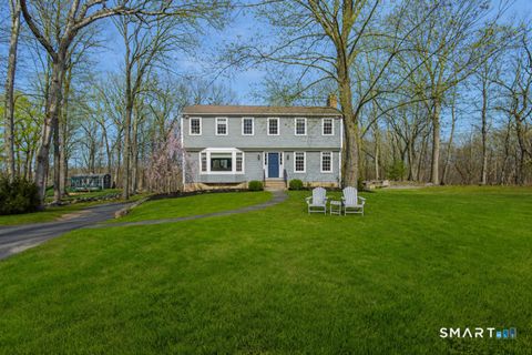 Photo of 33 Cardinal Road, Weston, CT 06883 (MLS # 24162512)