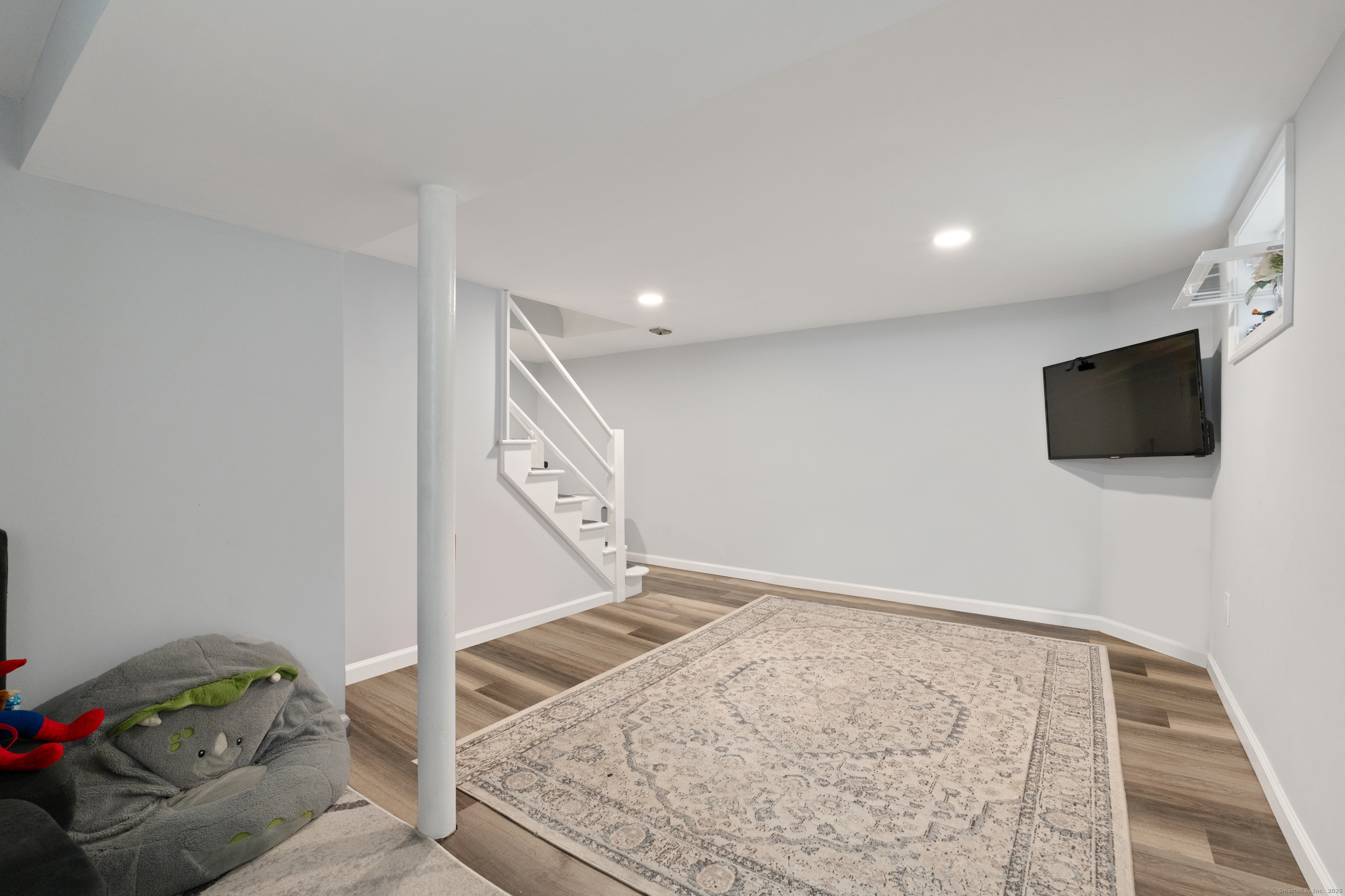 64 Hanmer Street, Hartford, Connecticut image 17