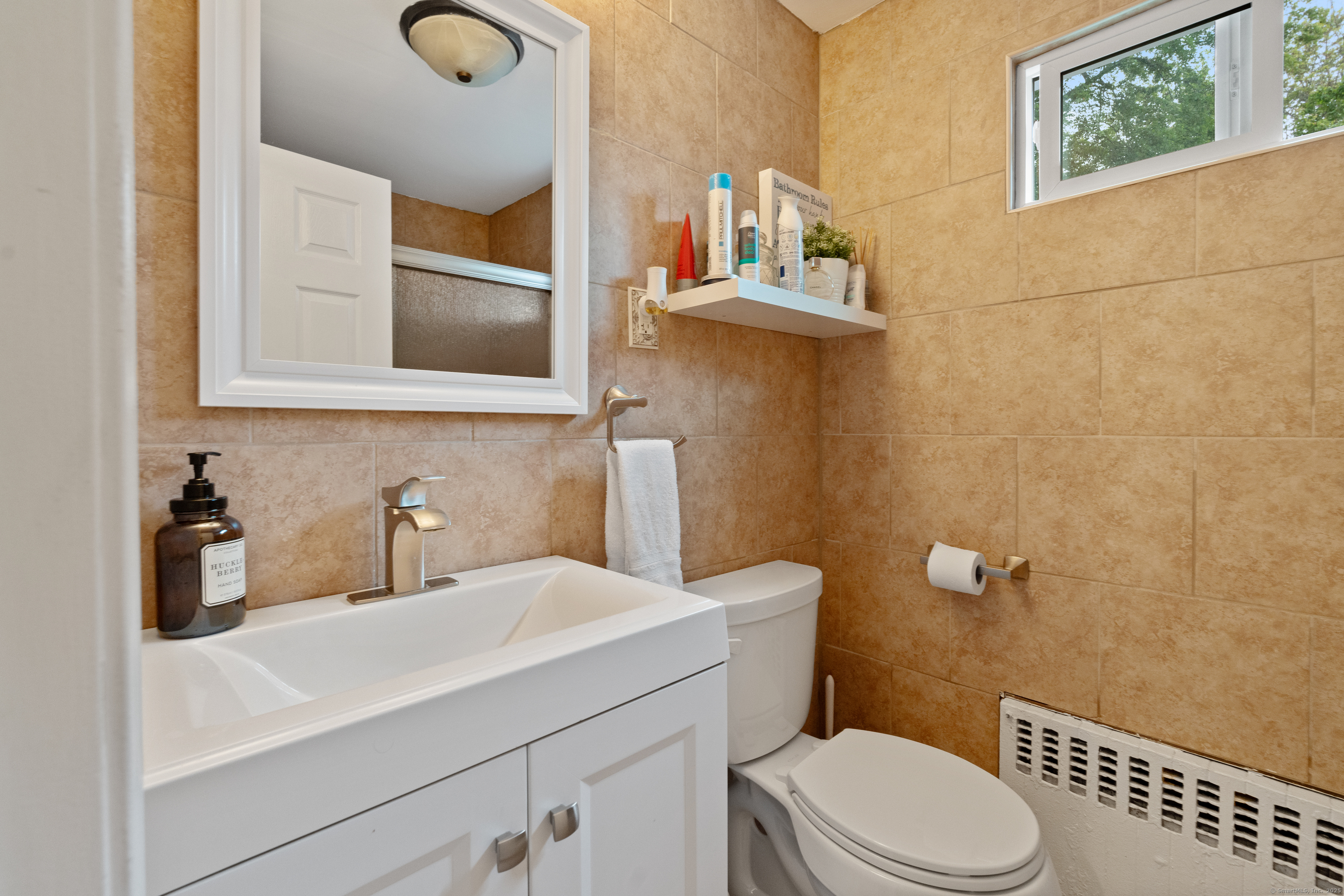 64 Hanmer Street, Hartford, Connecticut image 10