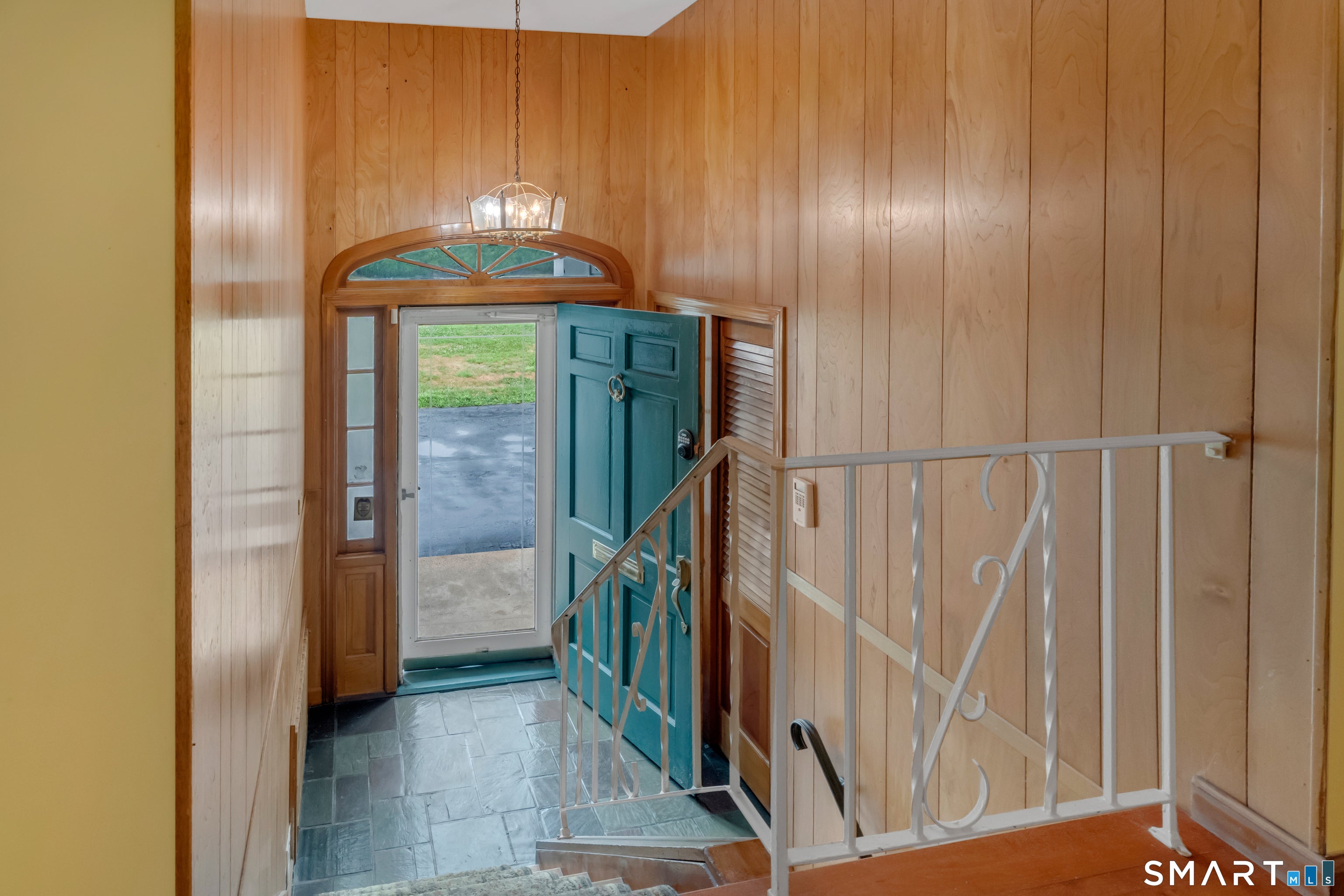 359 North Elm Street