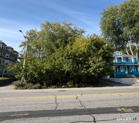 Photo of 110 N Main Street, Norwich, CT 06360 (MLS # 24159652)