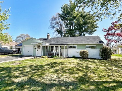 3 Sanford Road Manchester CT 06042
