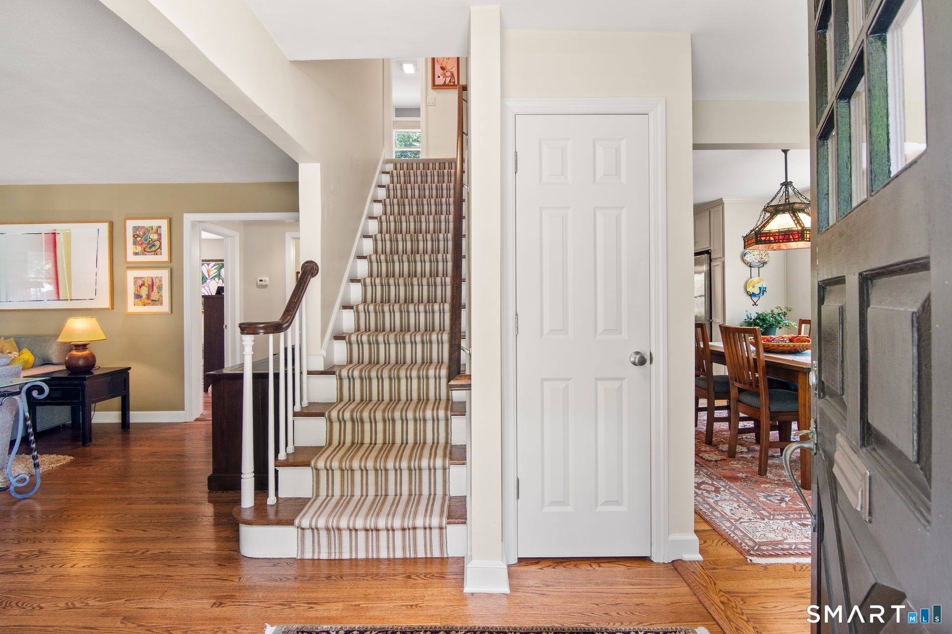 128 Soundview Court