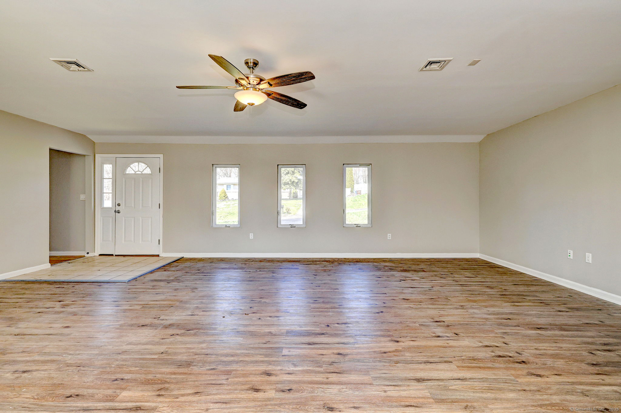 19 Miller Road, North Branford, Connecticut image 4