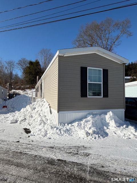 435 High Street 40 Groton CT 06355