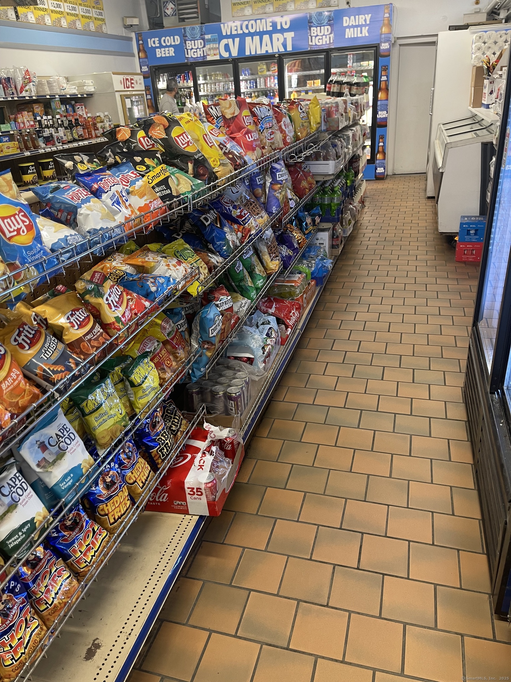 1237 Hartford Turnpike